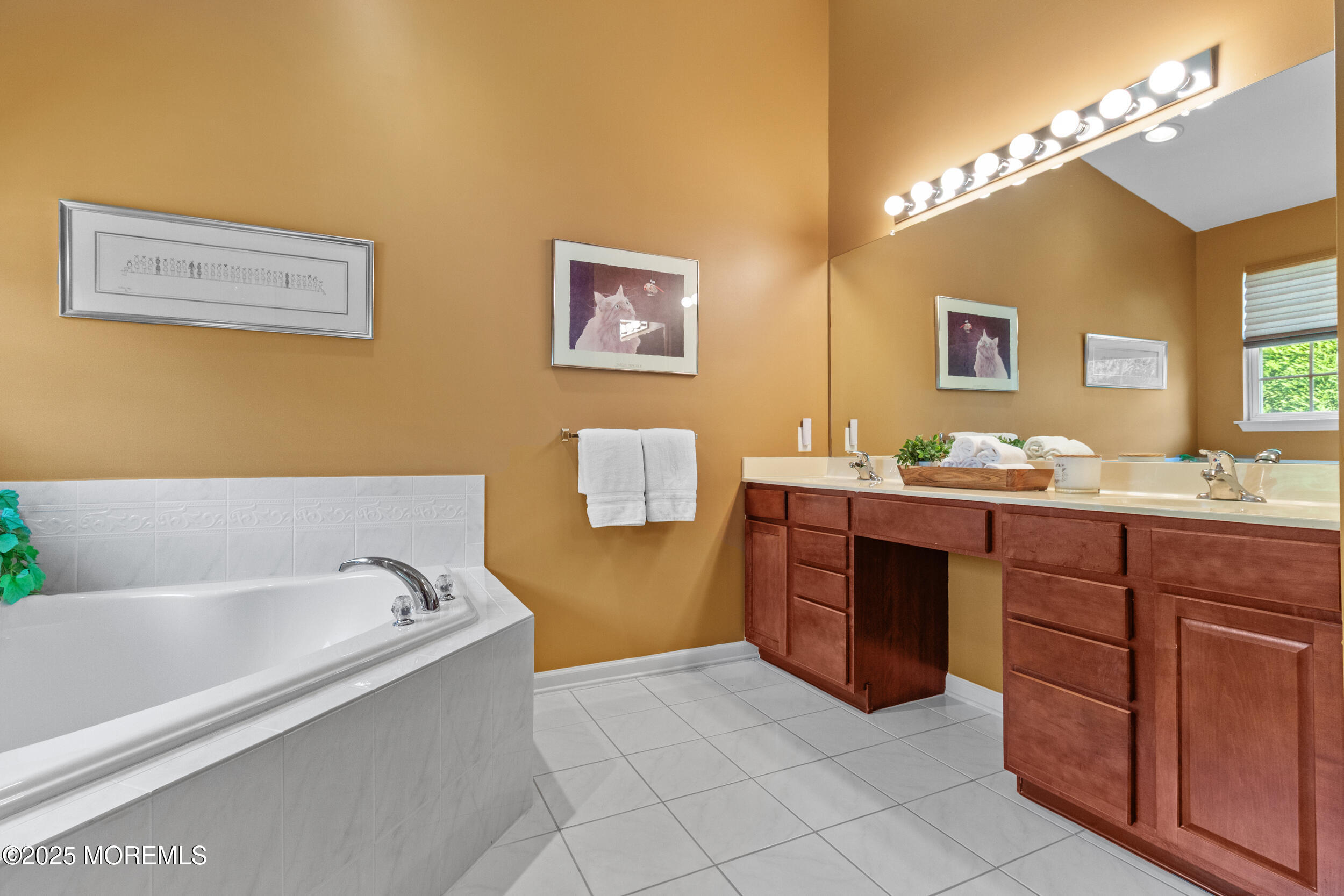 95 Gables Way, Jackson, NJ, 08527 image 17