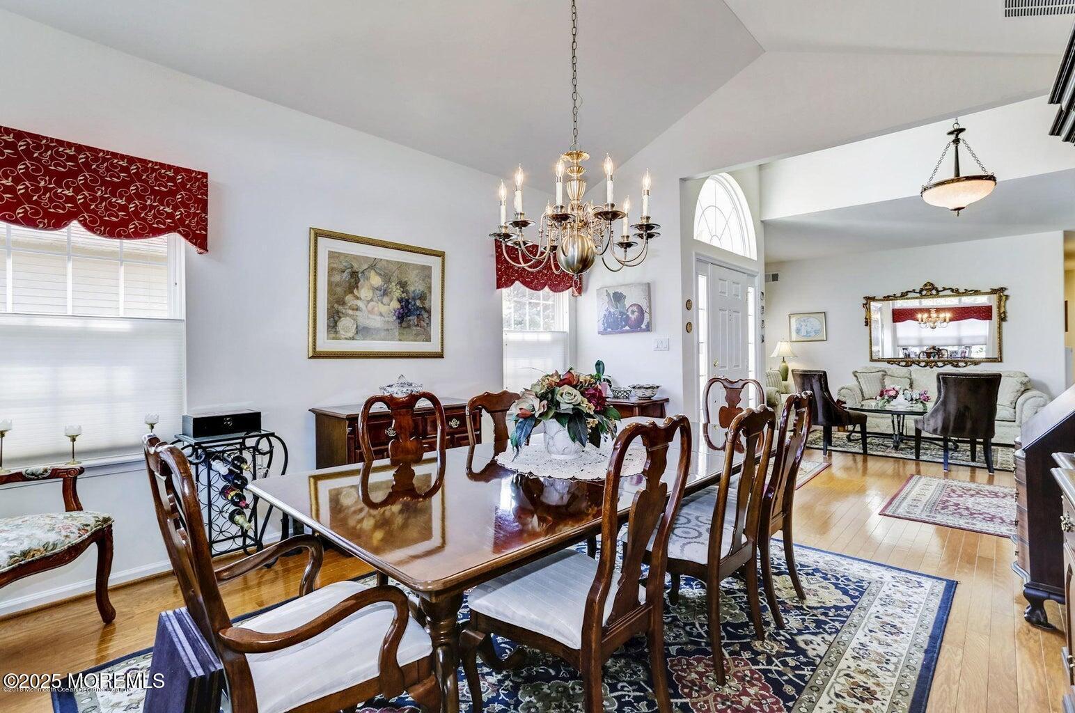 157 Valencia Drive Image 4