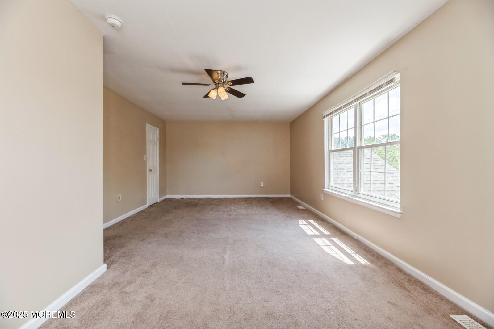7 Sloop Sq, Freehold, NJ, 07728 image 13