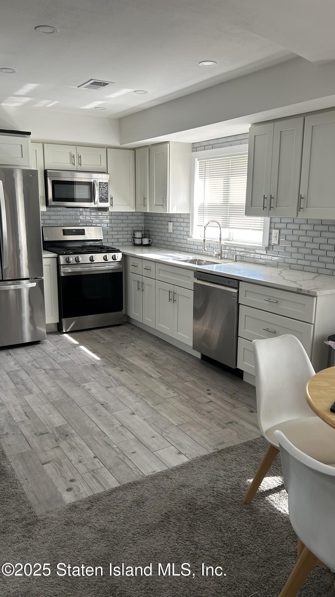 546 Buchanan Avenue B, Staten Island, NY, 10314 image 6