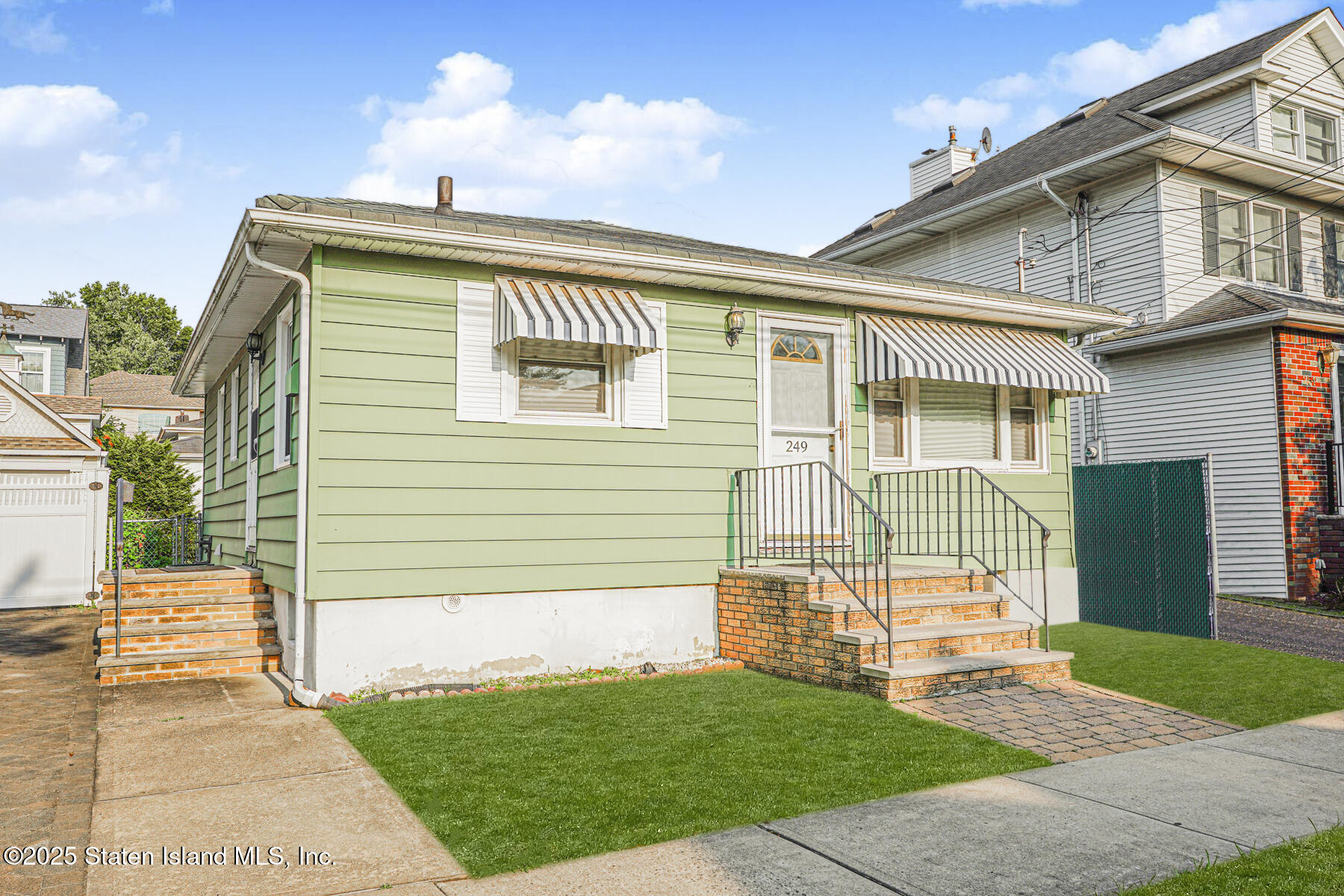 249 Dickie Avenue Image 3