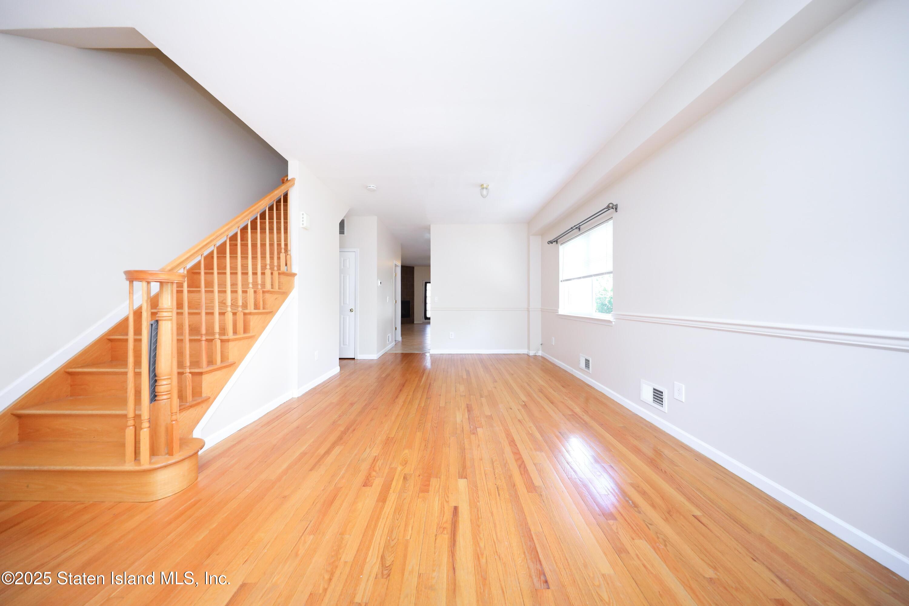 81 Gary Street Image 3