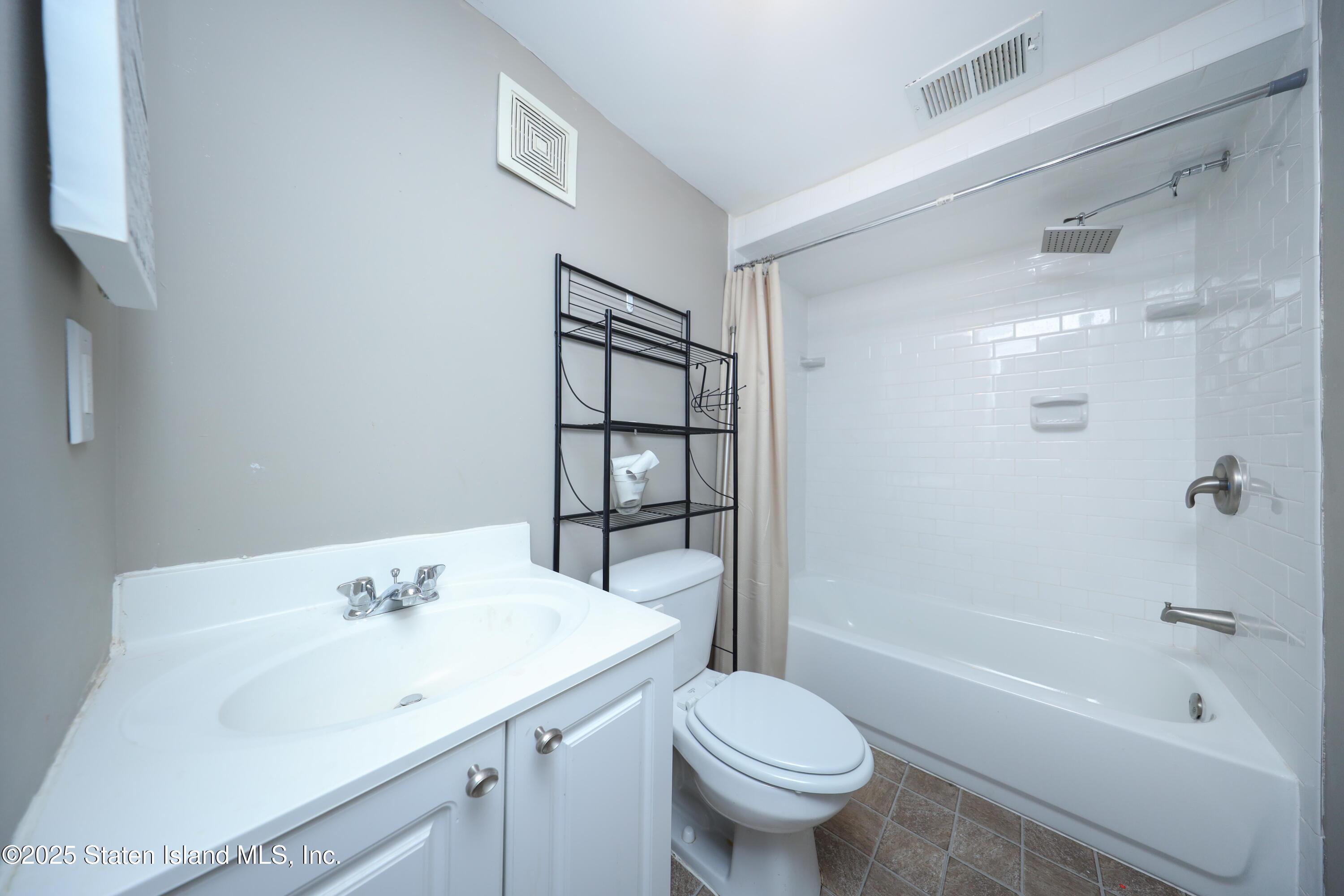 81 Gary Street, Staten Island, NY, 10312 image 24