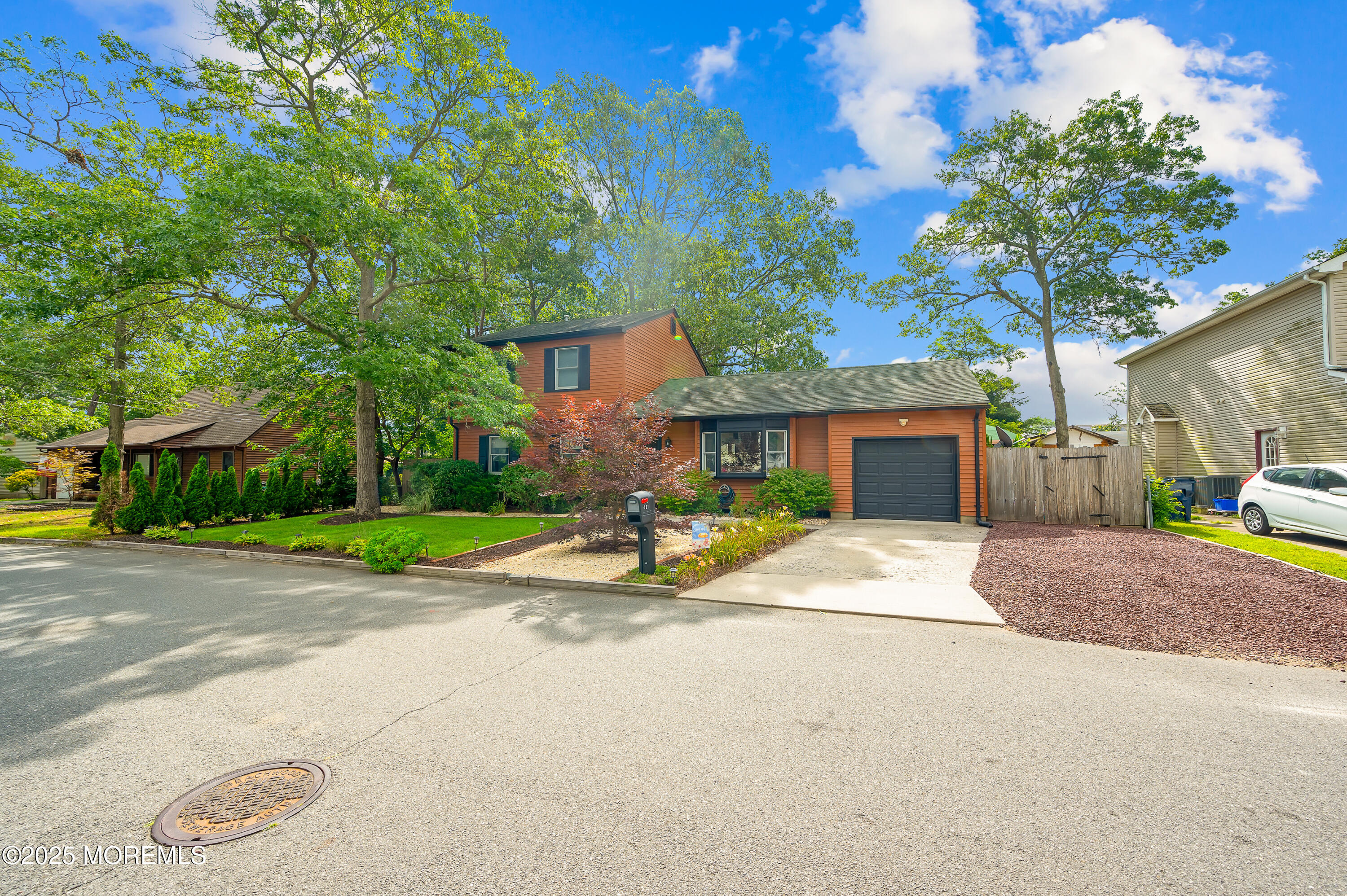 721 Cable Avenue Image 4