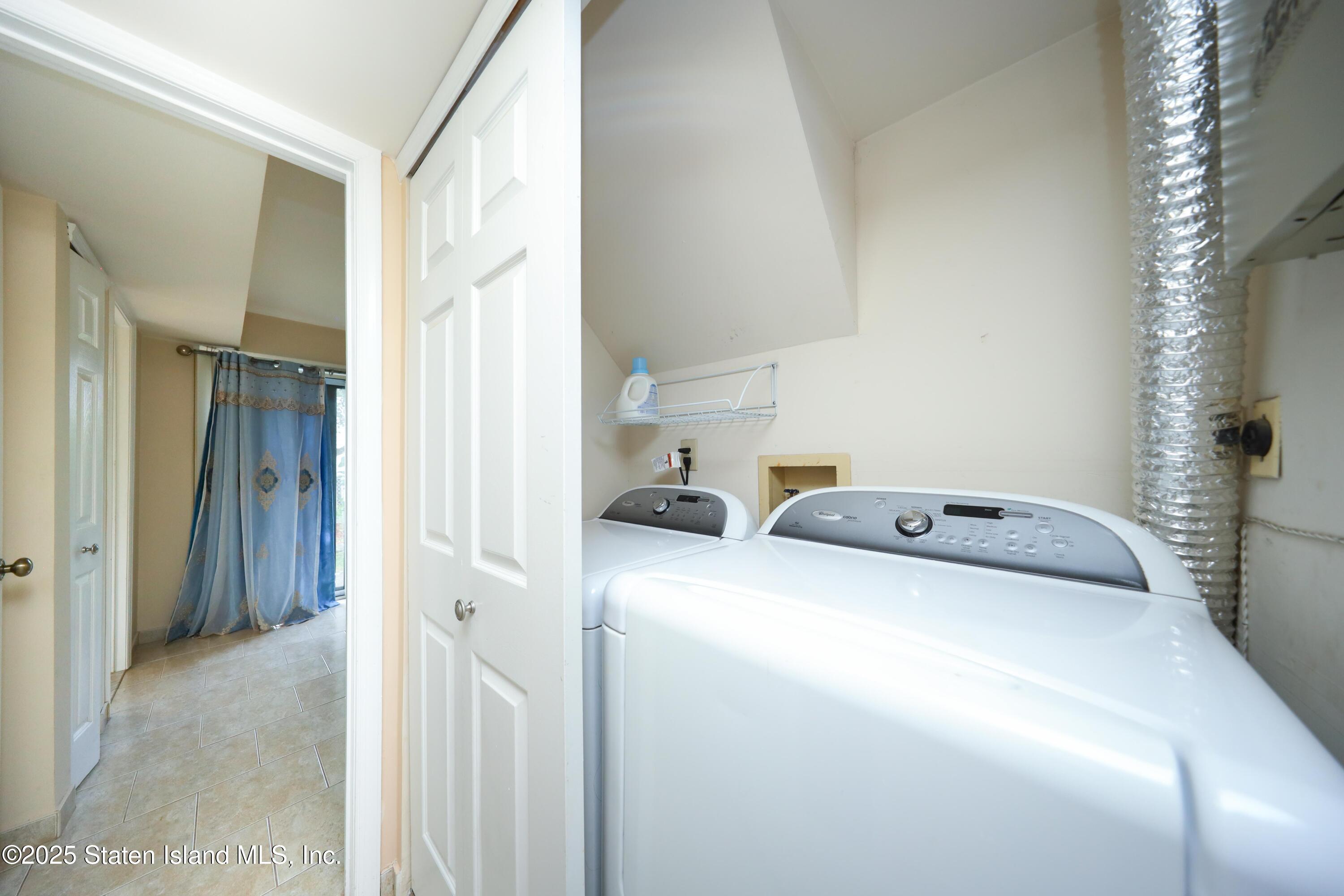 45 Ilyssa Way, Staten Island, NY, 10312 image 11