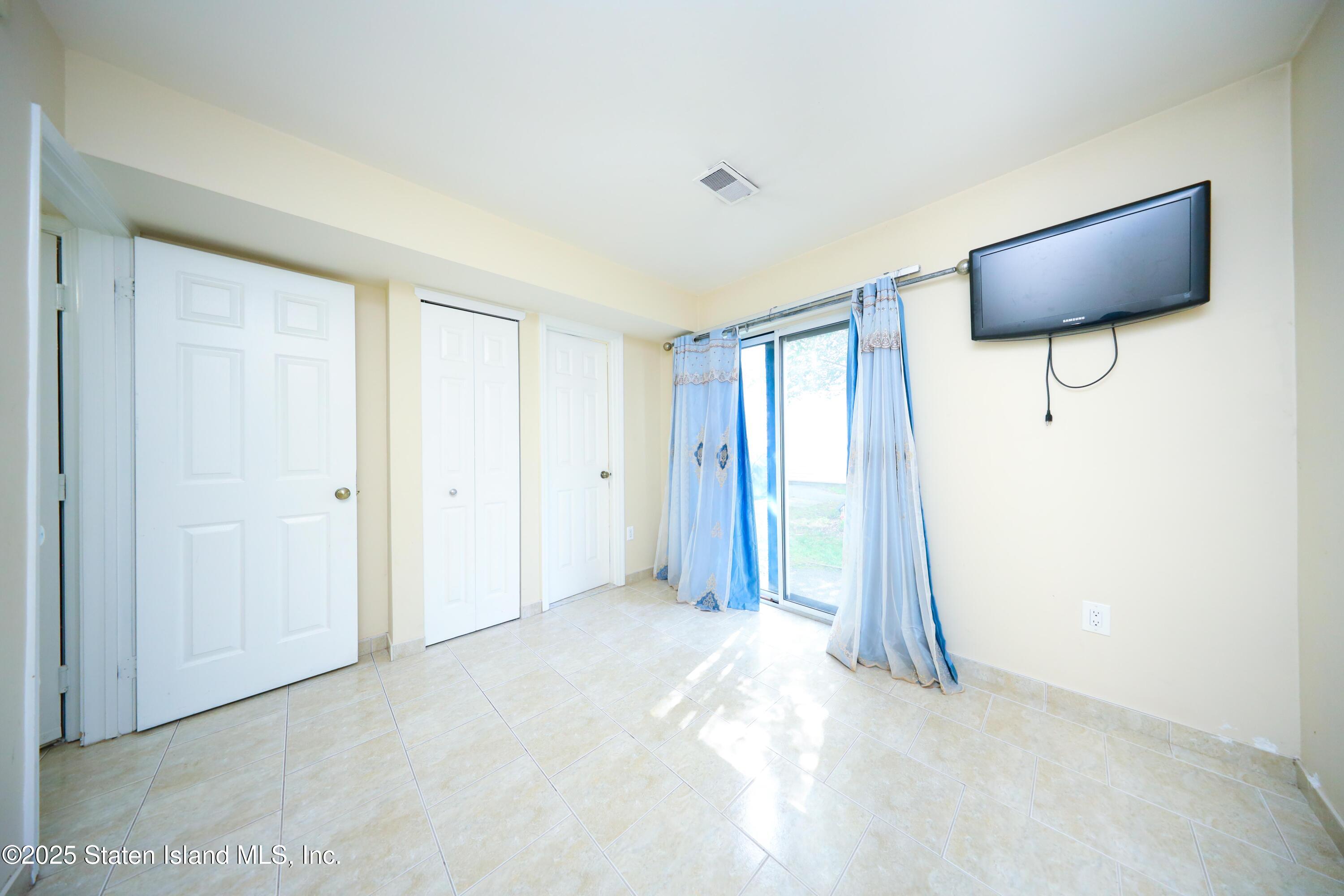 45 Ilyssa Way, Staten Island, NY, 10312 image 14