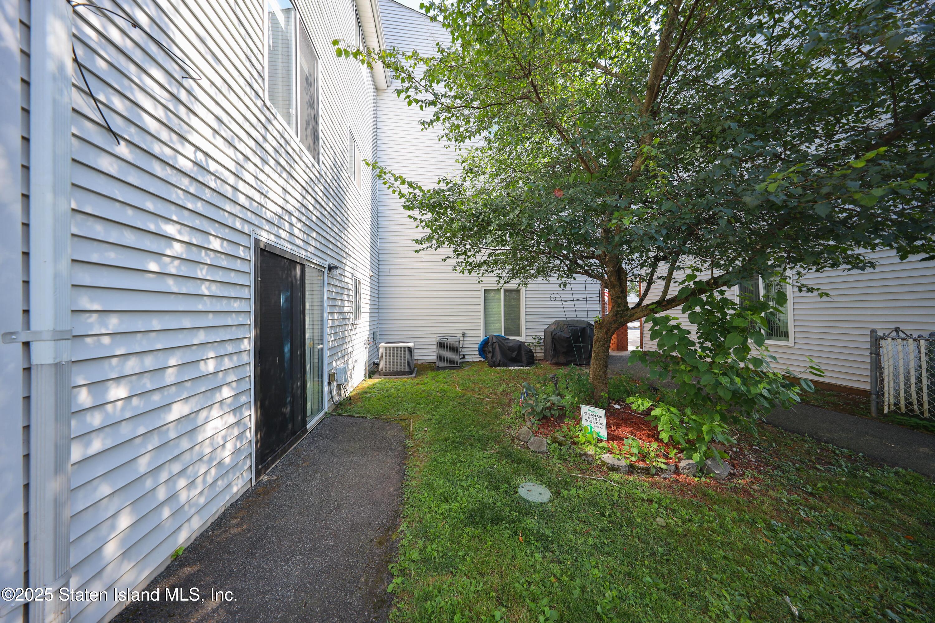 45 Ilyssa Way, Staten Island, NY, 10312 image 21