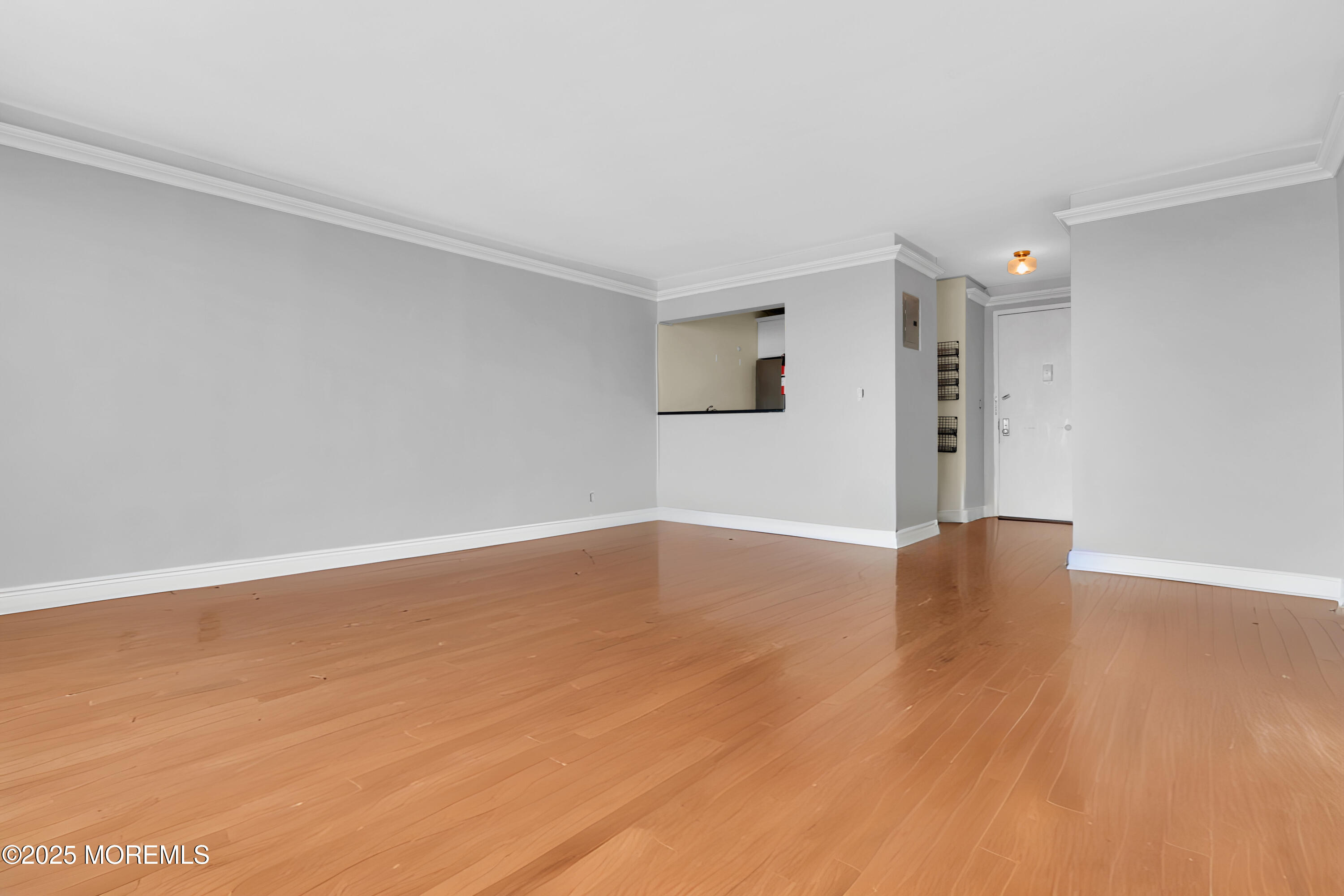 500 Central Avenue 707 Image 3