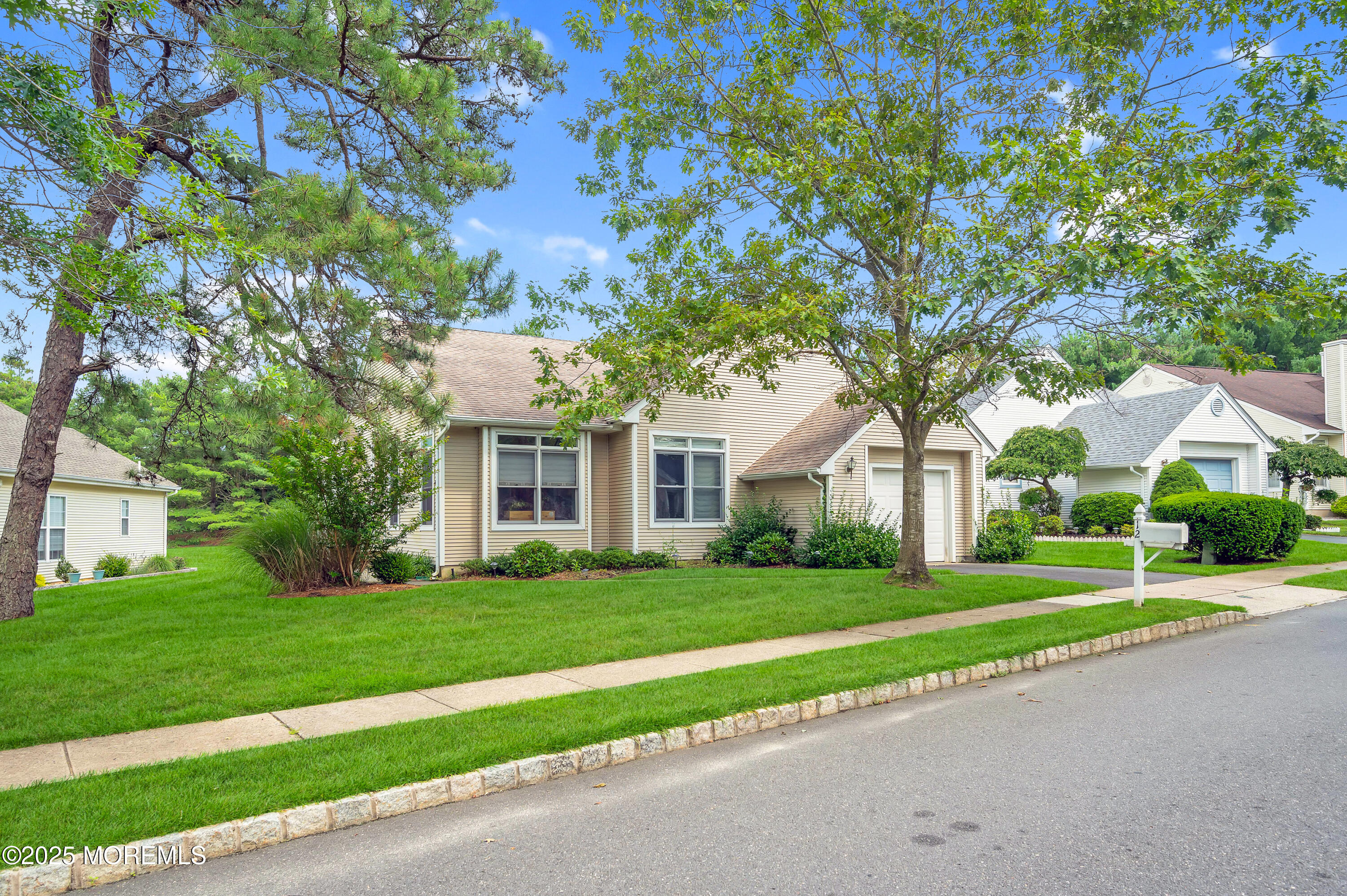 12 Springlawn Drive Image 3