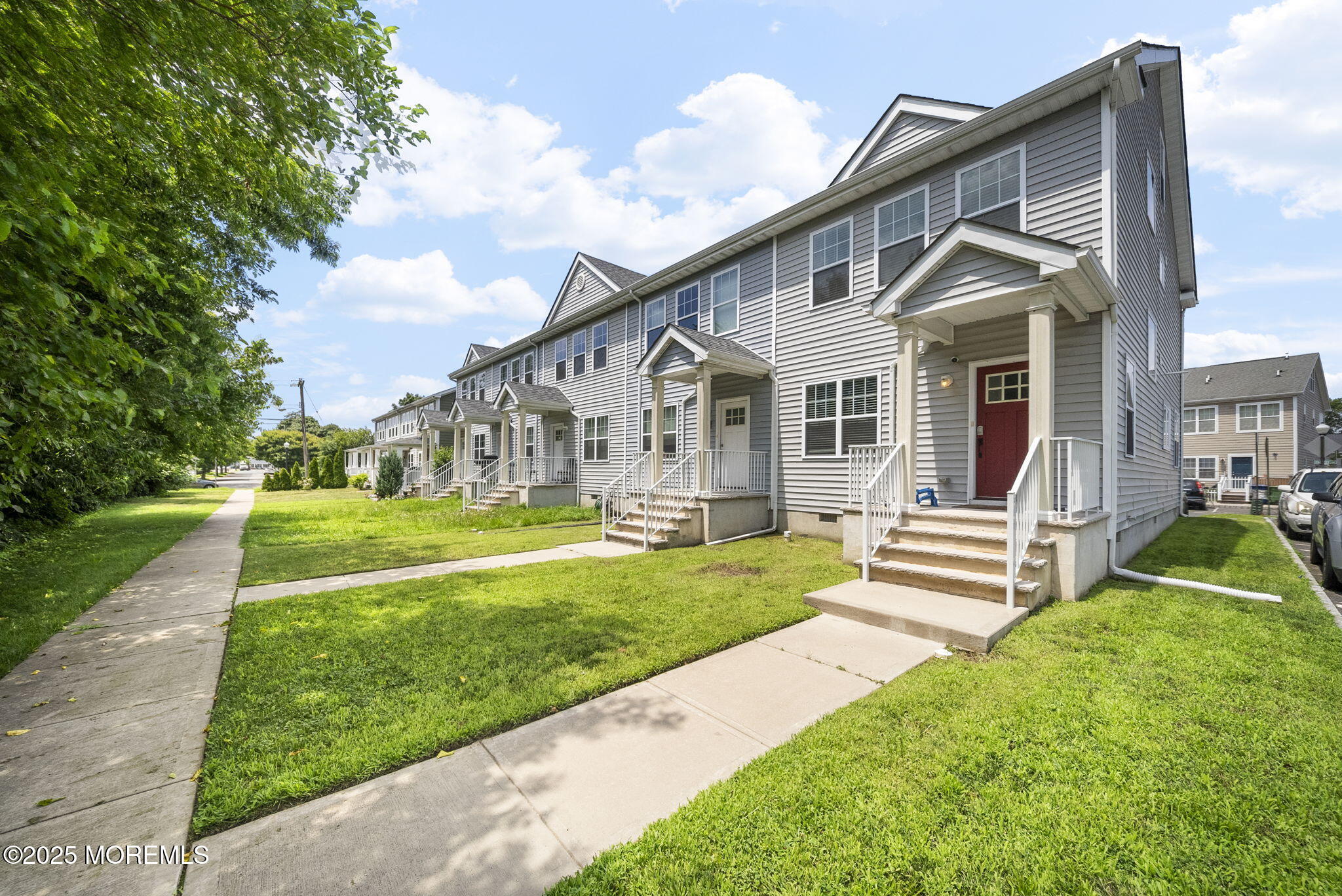 1501 Cherry Lane Image 2