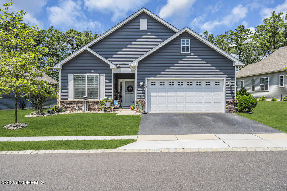 22 Flanders Drive, Barnegat, NJ, 08005
