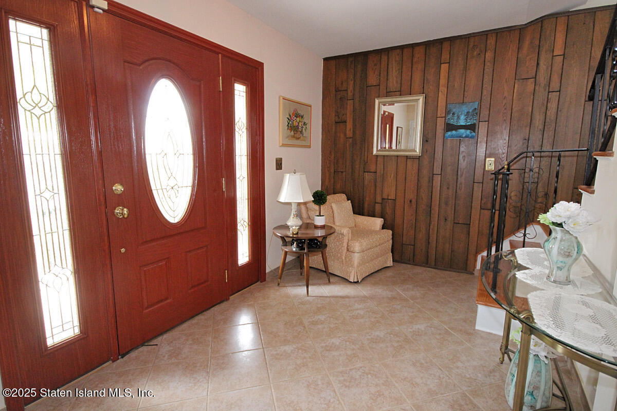 169 Lamoka Avenue Image 5