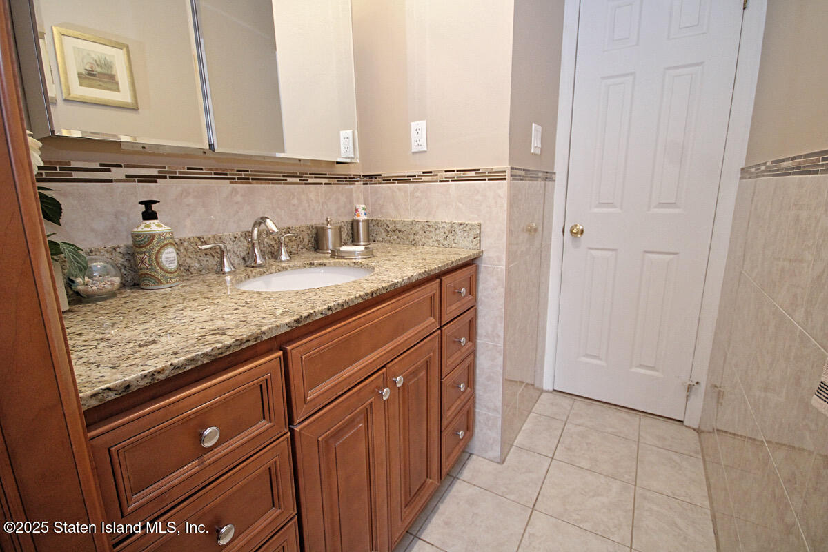 169 Lamoka Avenue, Staten Island, NY, 10308 image 30