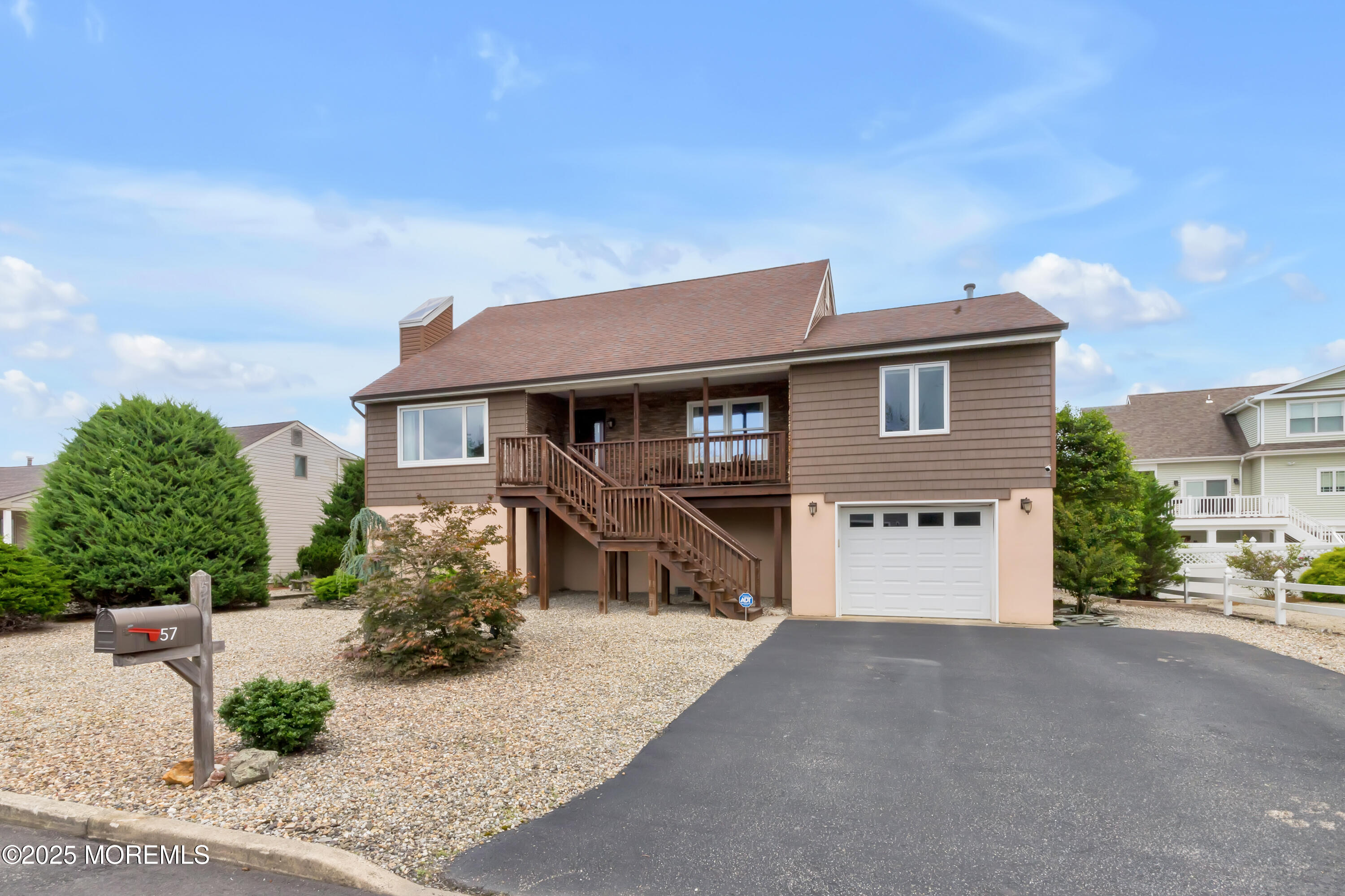57 16th Street Image 4