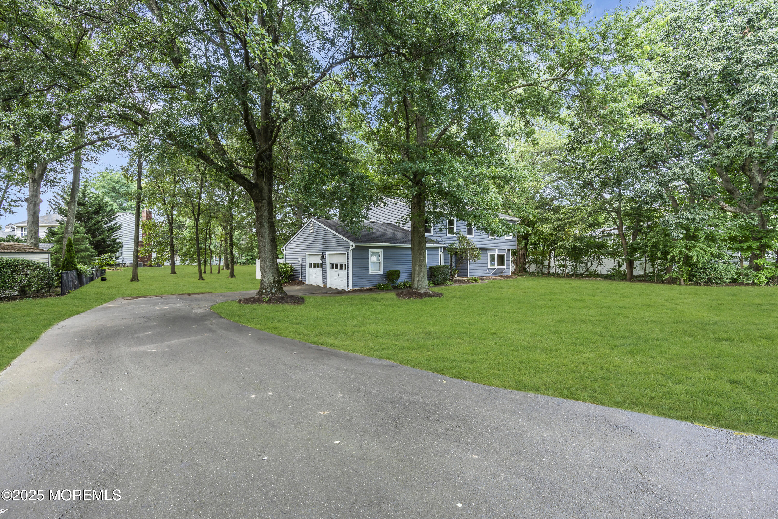 11 Phillips Mills Drive Image 4