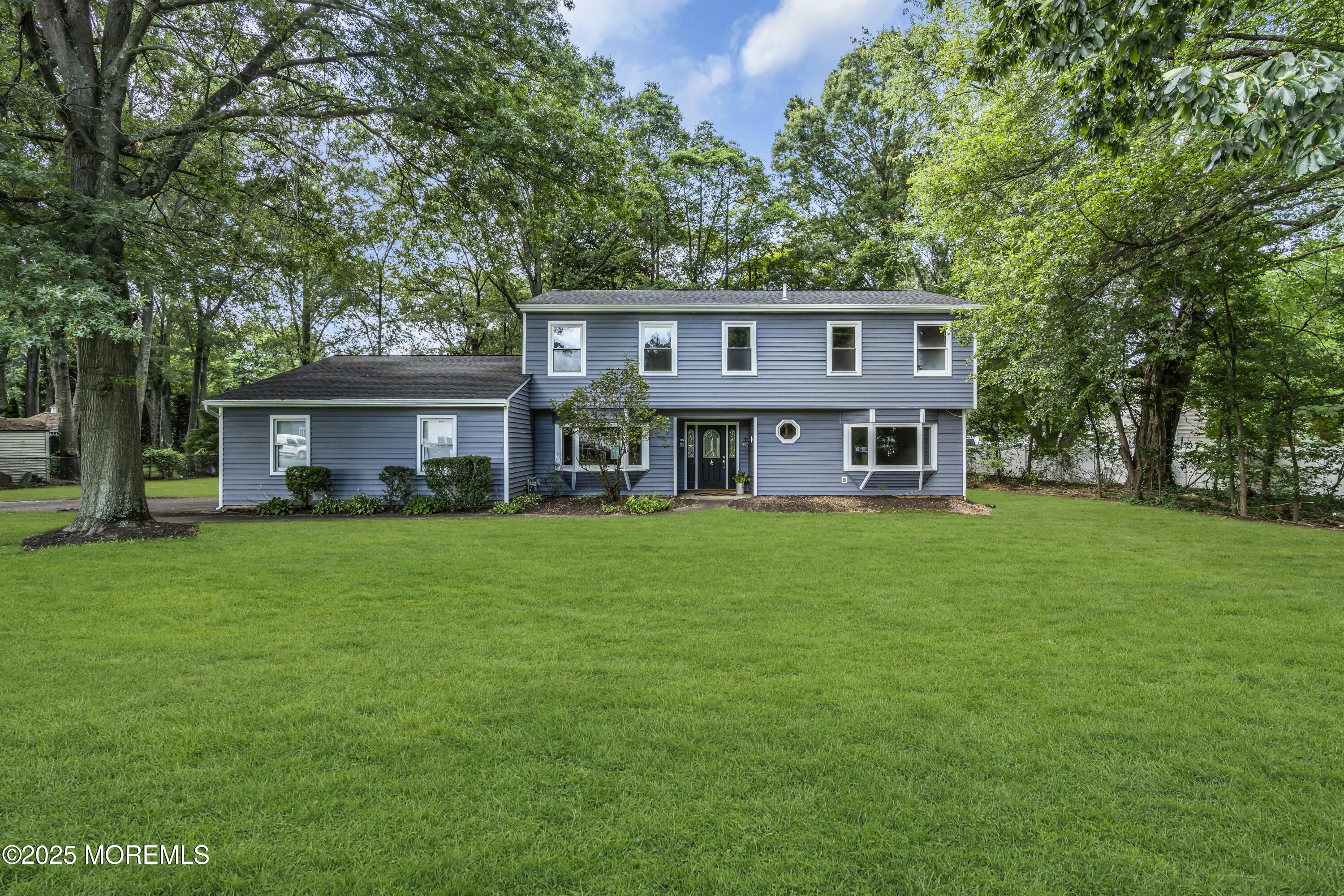 11 Phillips Mills Drive Image 2