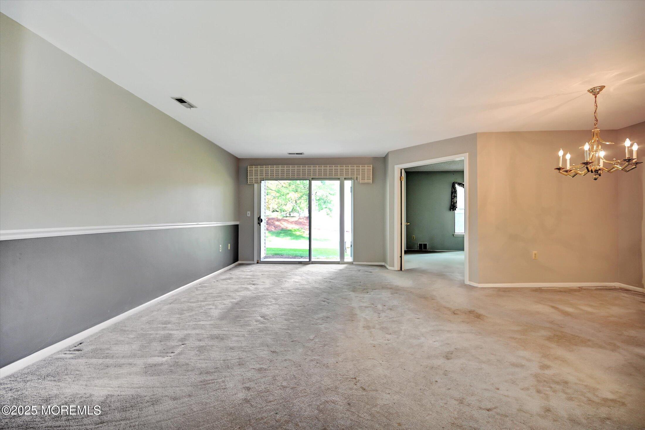 175 Forsythia Lane Image 4