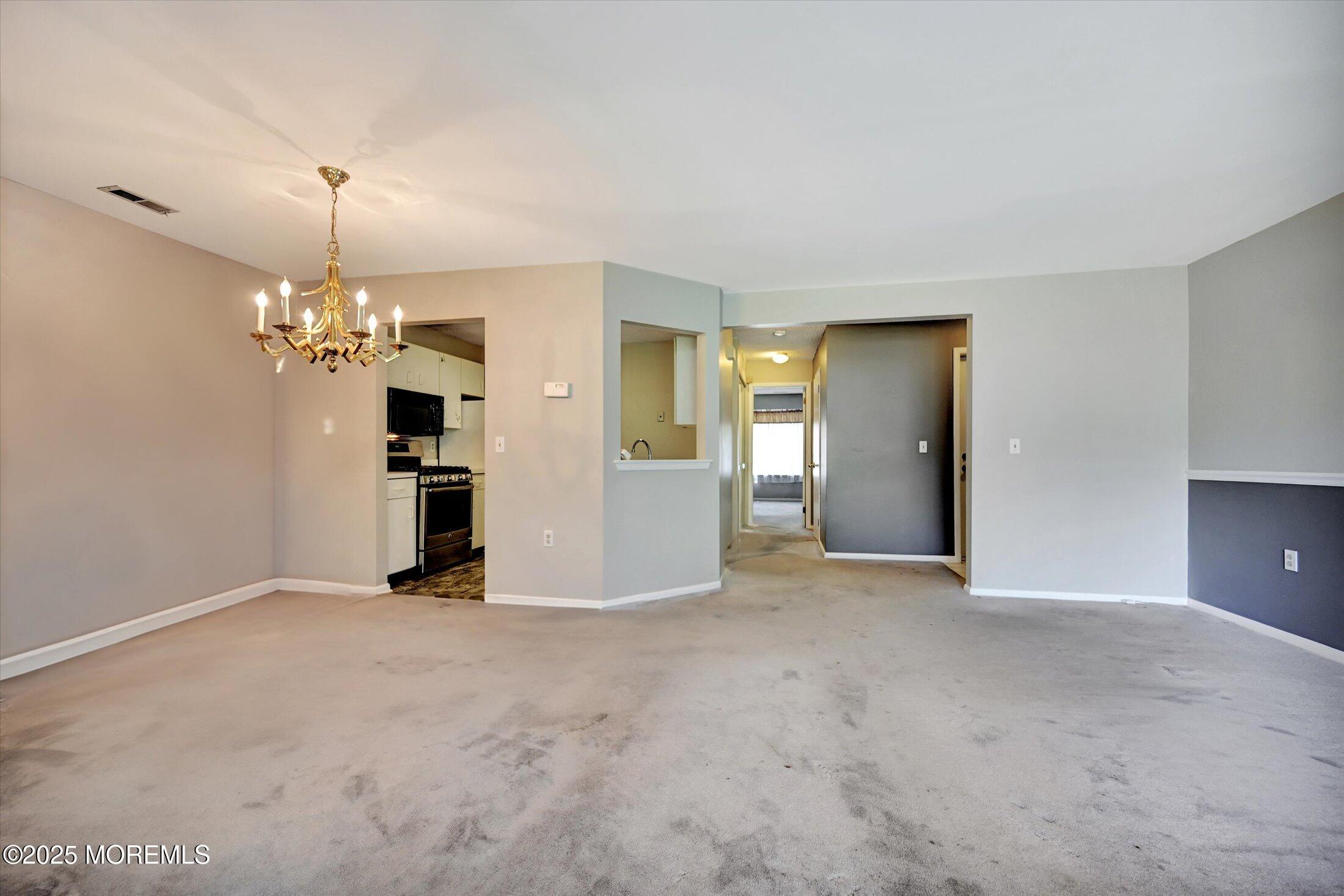 175 Forsythia Lane, Englishtown, NJ, 07726 image 6
