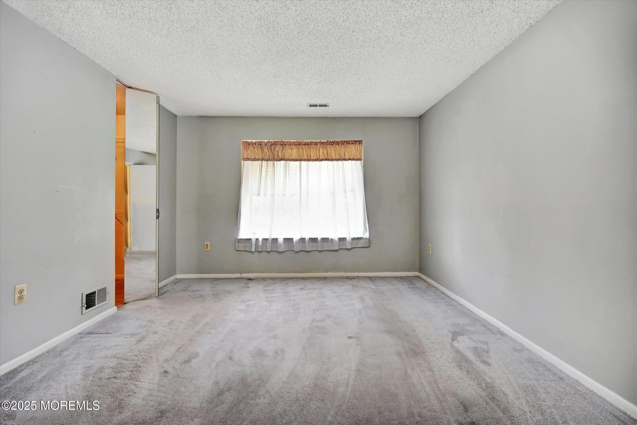 175 Forsythia Lane, Englishtown, NJ, 07726 image 20