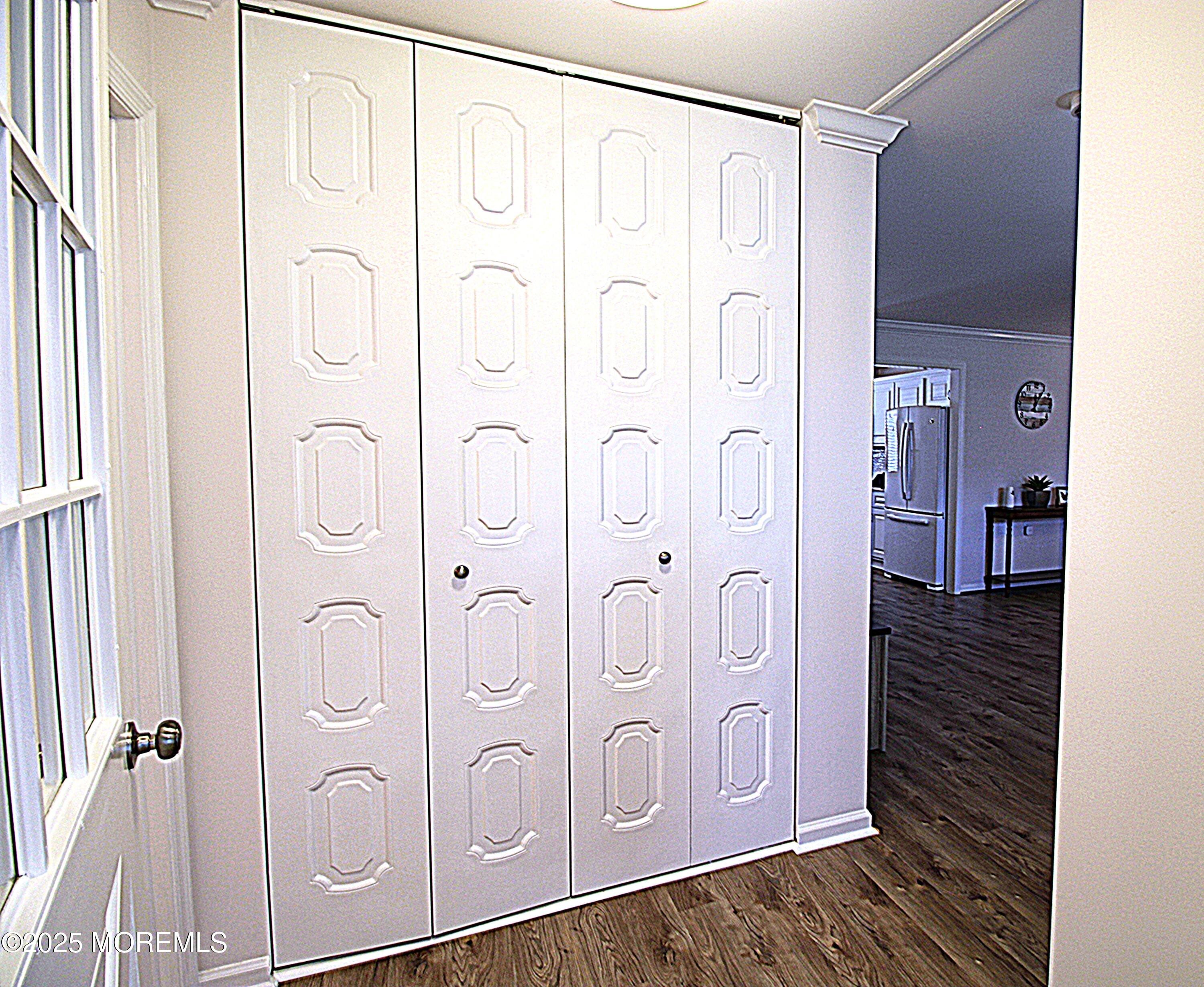 61 Cambridge Circle B Image 4