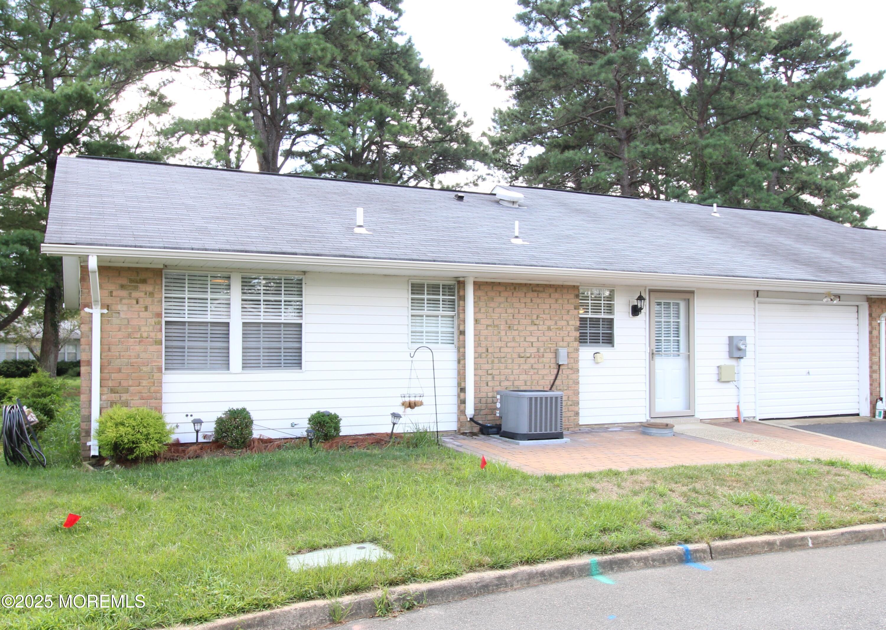 61 Cambridge Circle B, Manchester, NJ, 08759