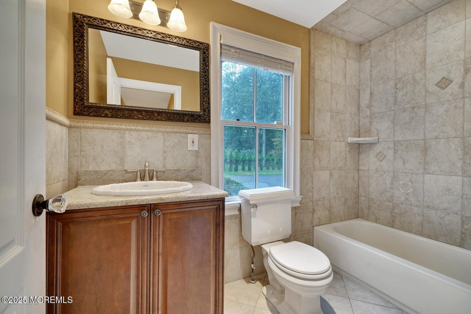 16 Farmingdale Parkway, Farmingdale, NJ, 07727 image 9