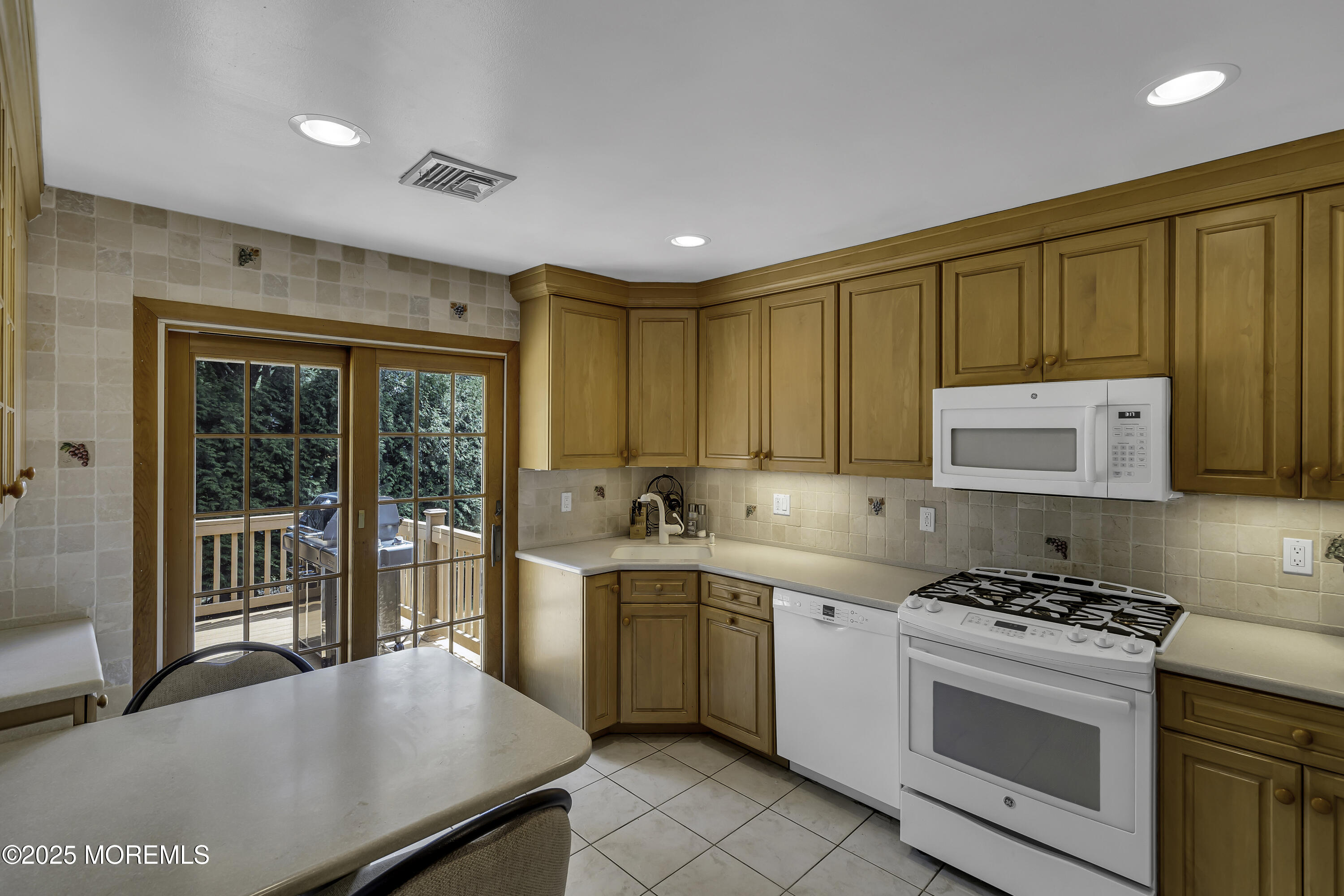 619 Maze Road, River Vale, NJ, 07675 image 8