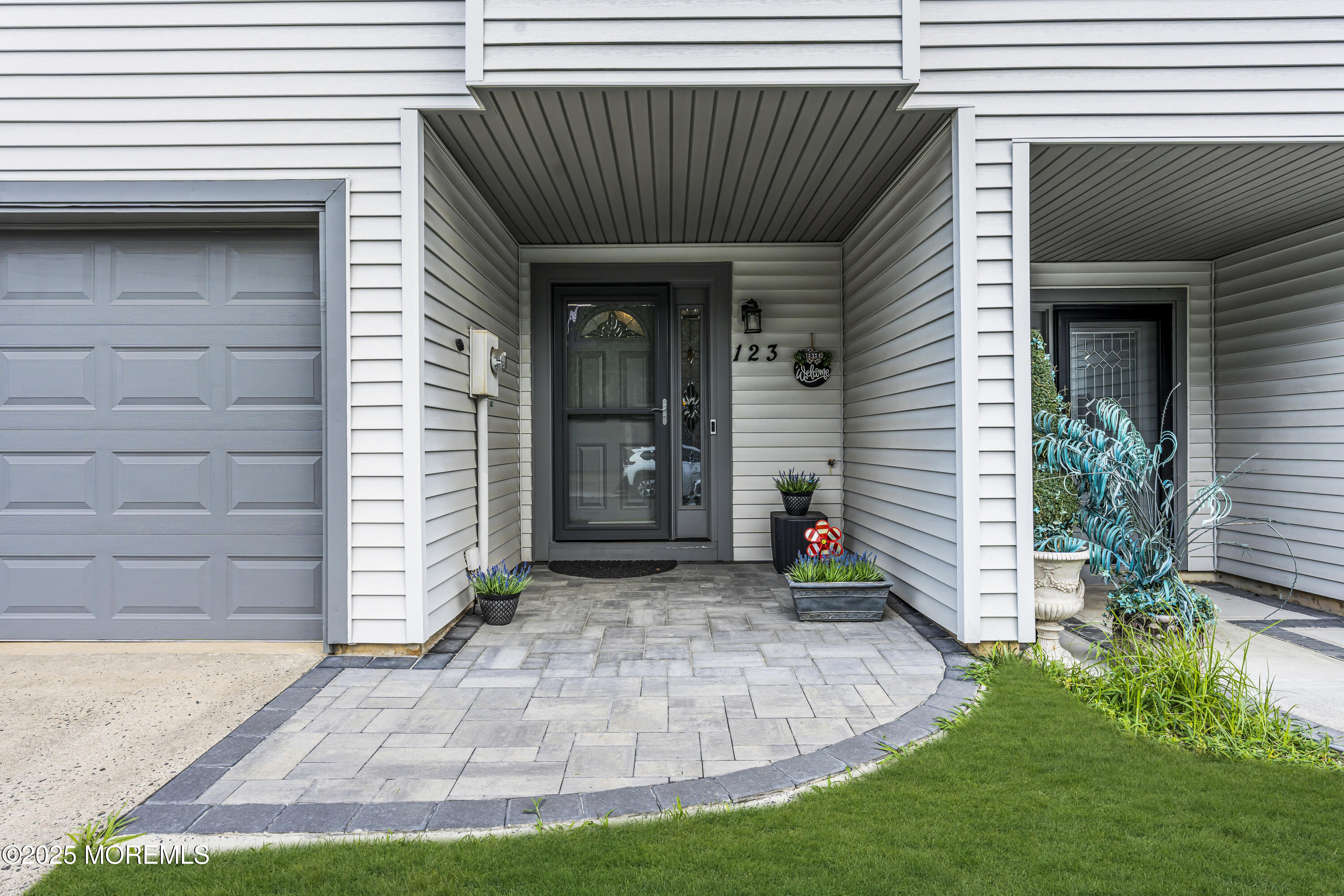 123 Lexington Circle, Matawan, NJ, 07747