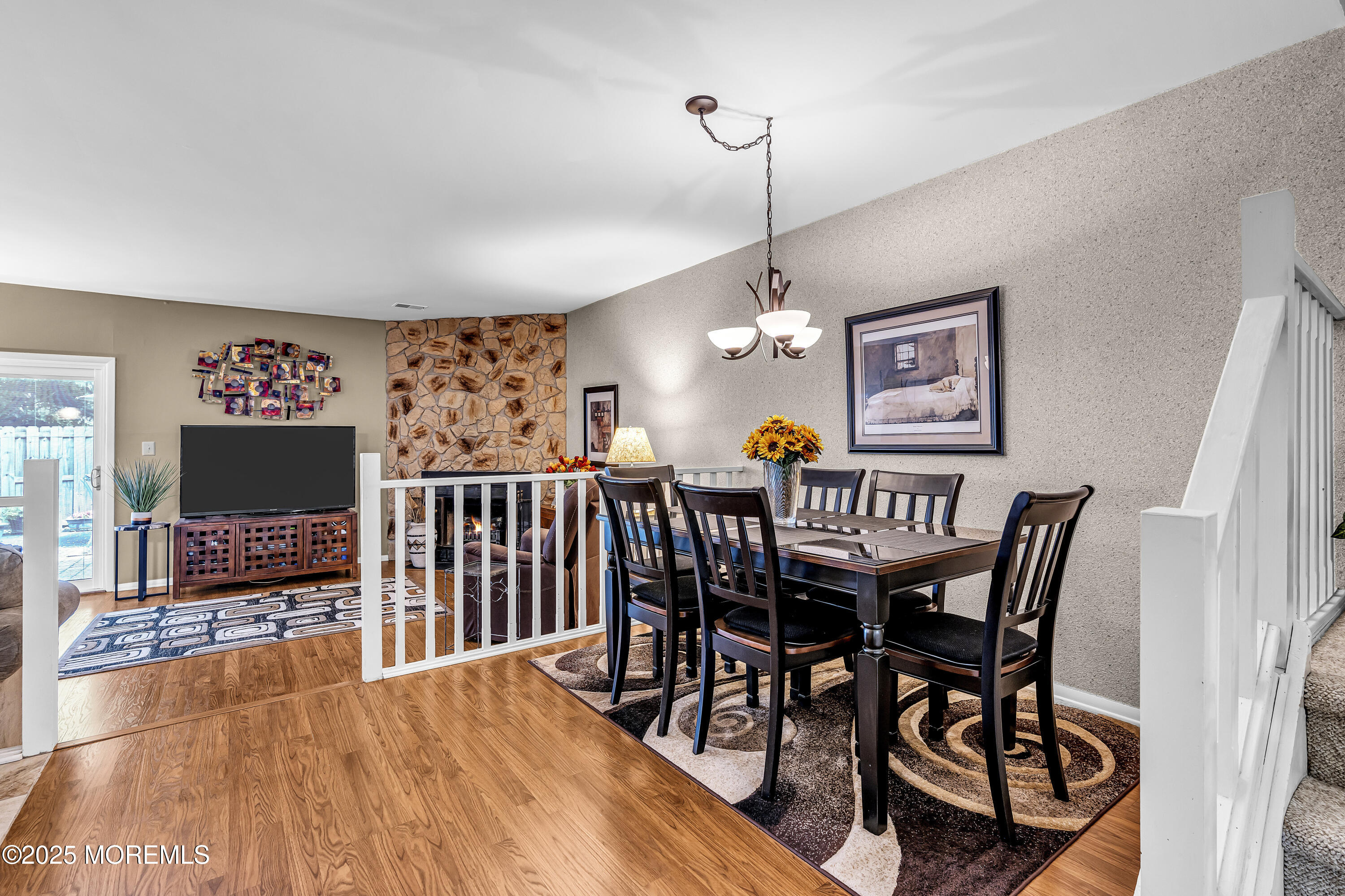 123 Lexington Circle Image 5