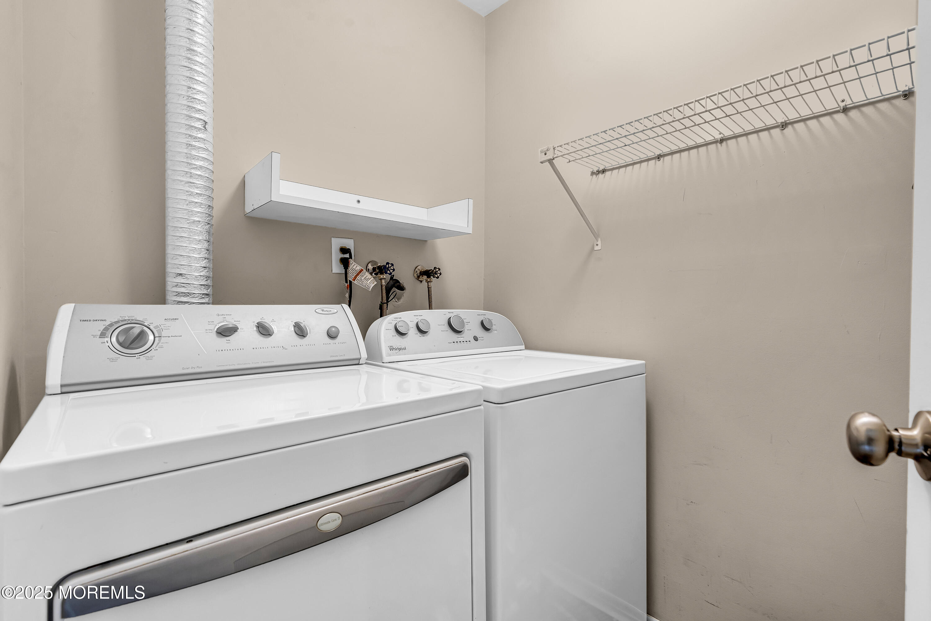 123 Lexington Circle, Matawan, NJ, 07747 image 34