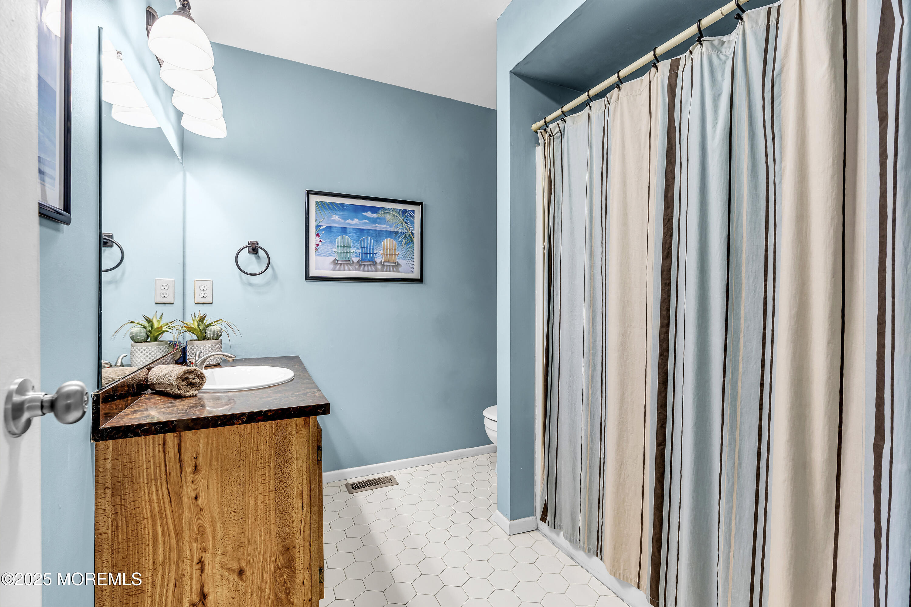 123 Lexington Circle, Matawan, NJ, 07747 image 35