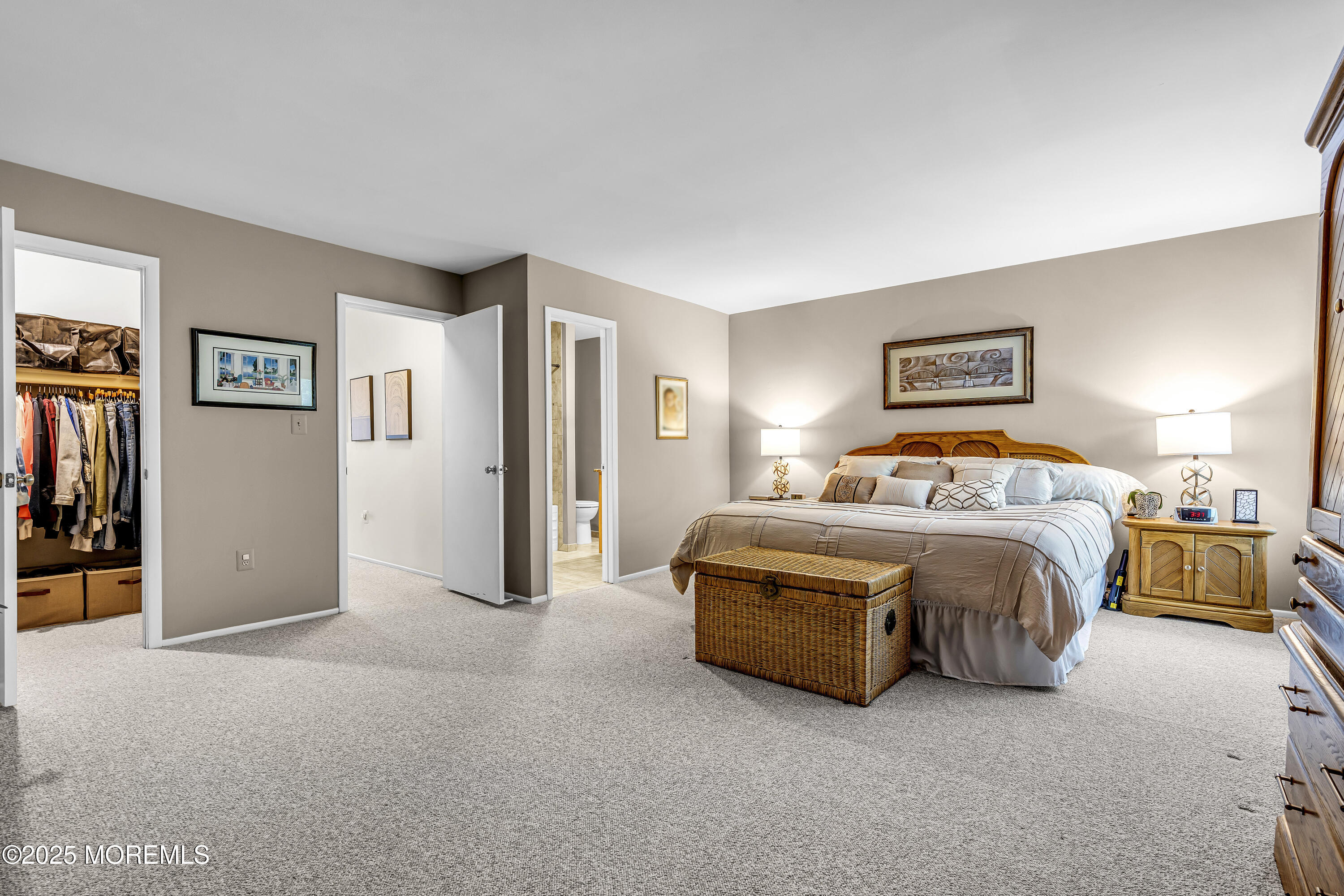123 Lexington Circle, Matawan, NJ, 07747 image 36
