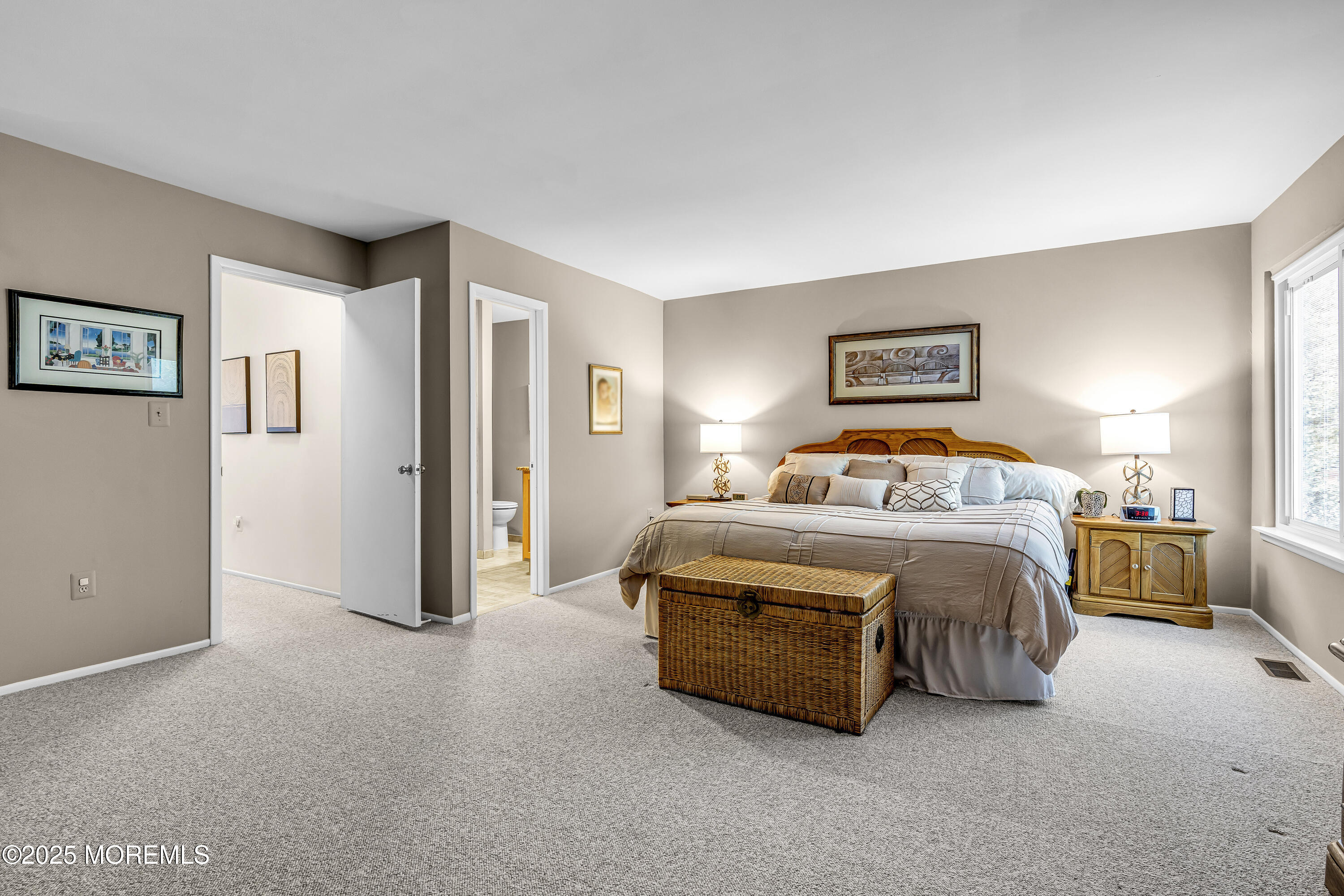 123 Lexington Circle, Matawan, NJ, 07747 image 37
