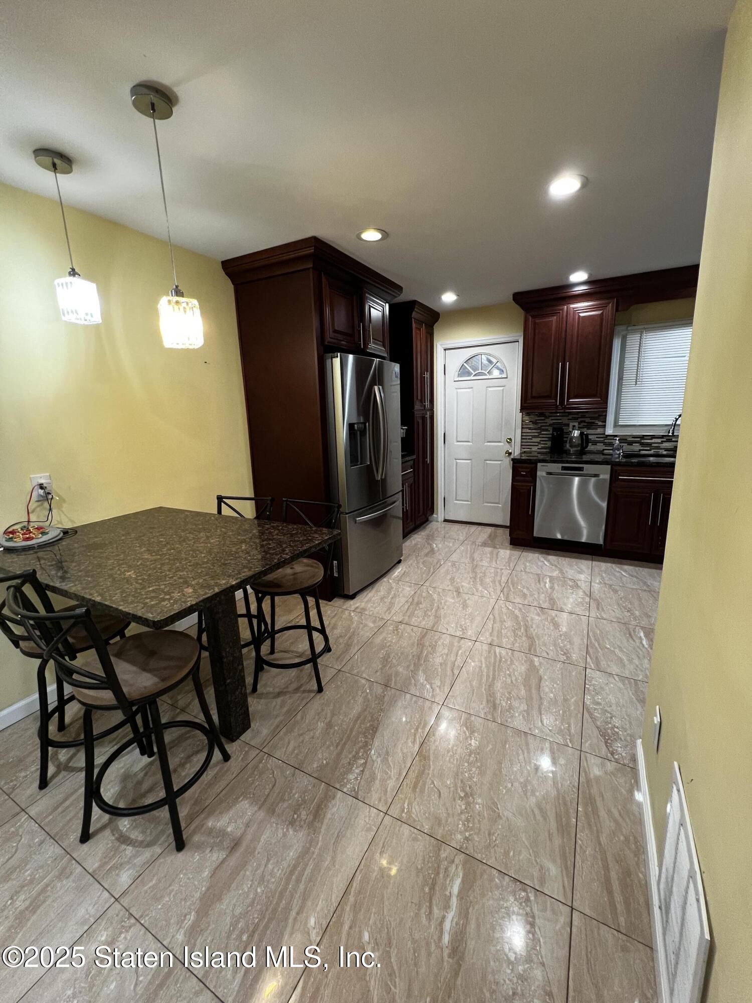 1915 North Railroad Avenue, Staten Island, NY, 10306 image 10