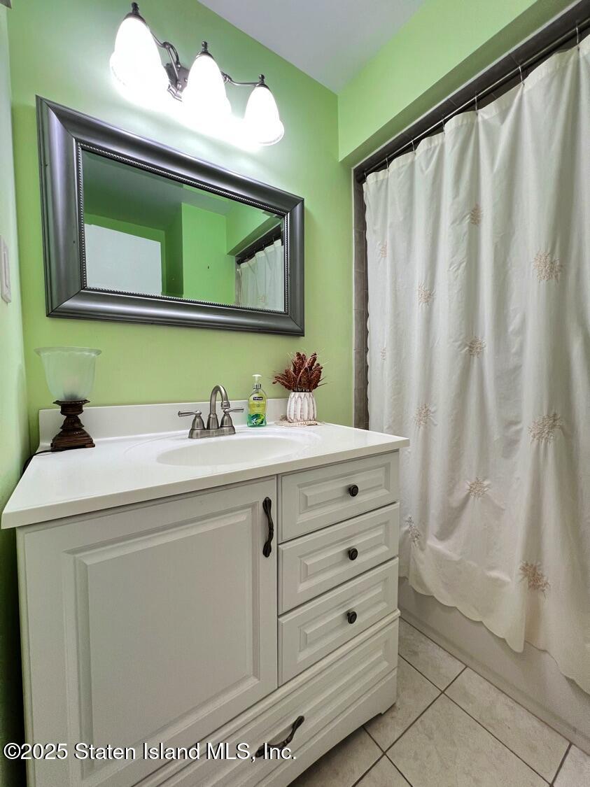 140 Regis Drive, Staten Island, NY, 10314 image 9