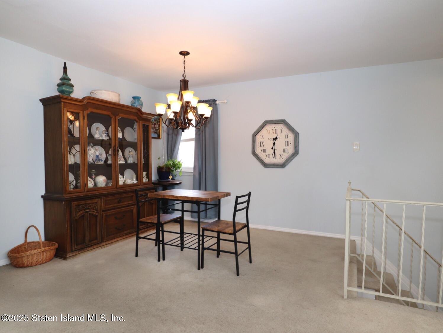 140 Regis Drive Image 4