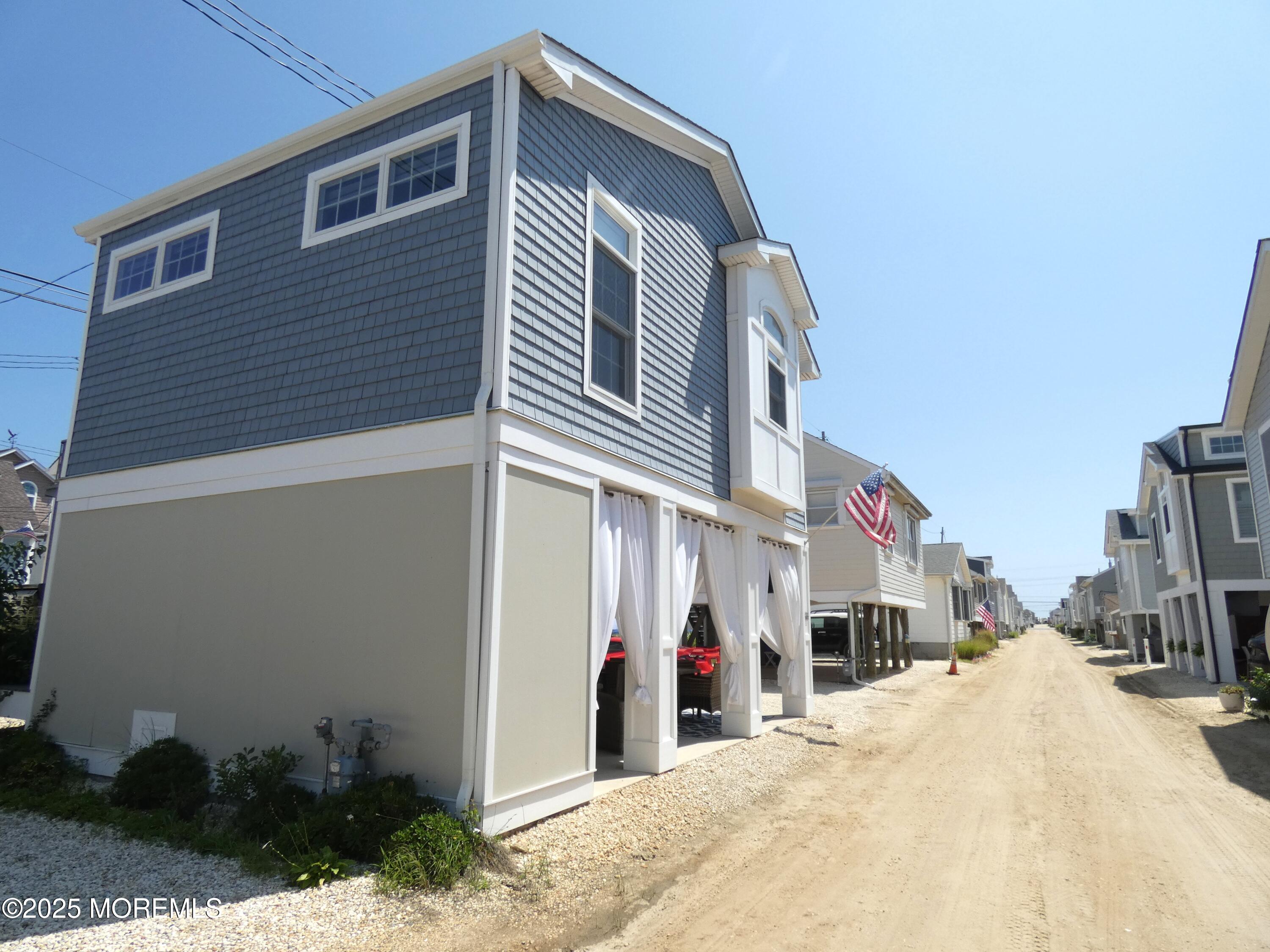 122 W Tarpon Way Image 3