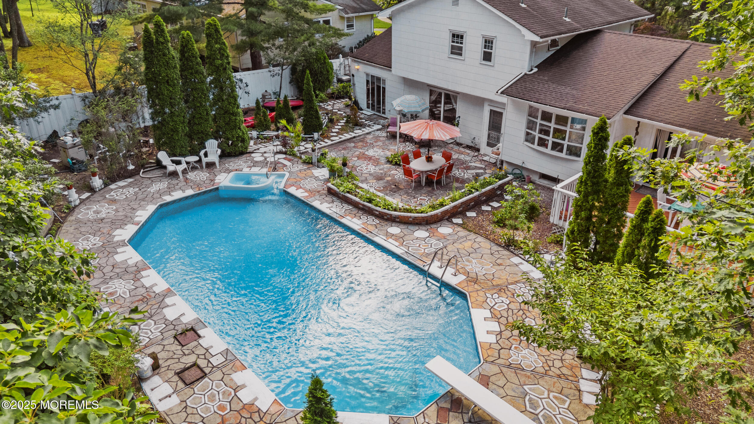27 Squire Court, Toms River, NJ, 08753
