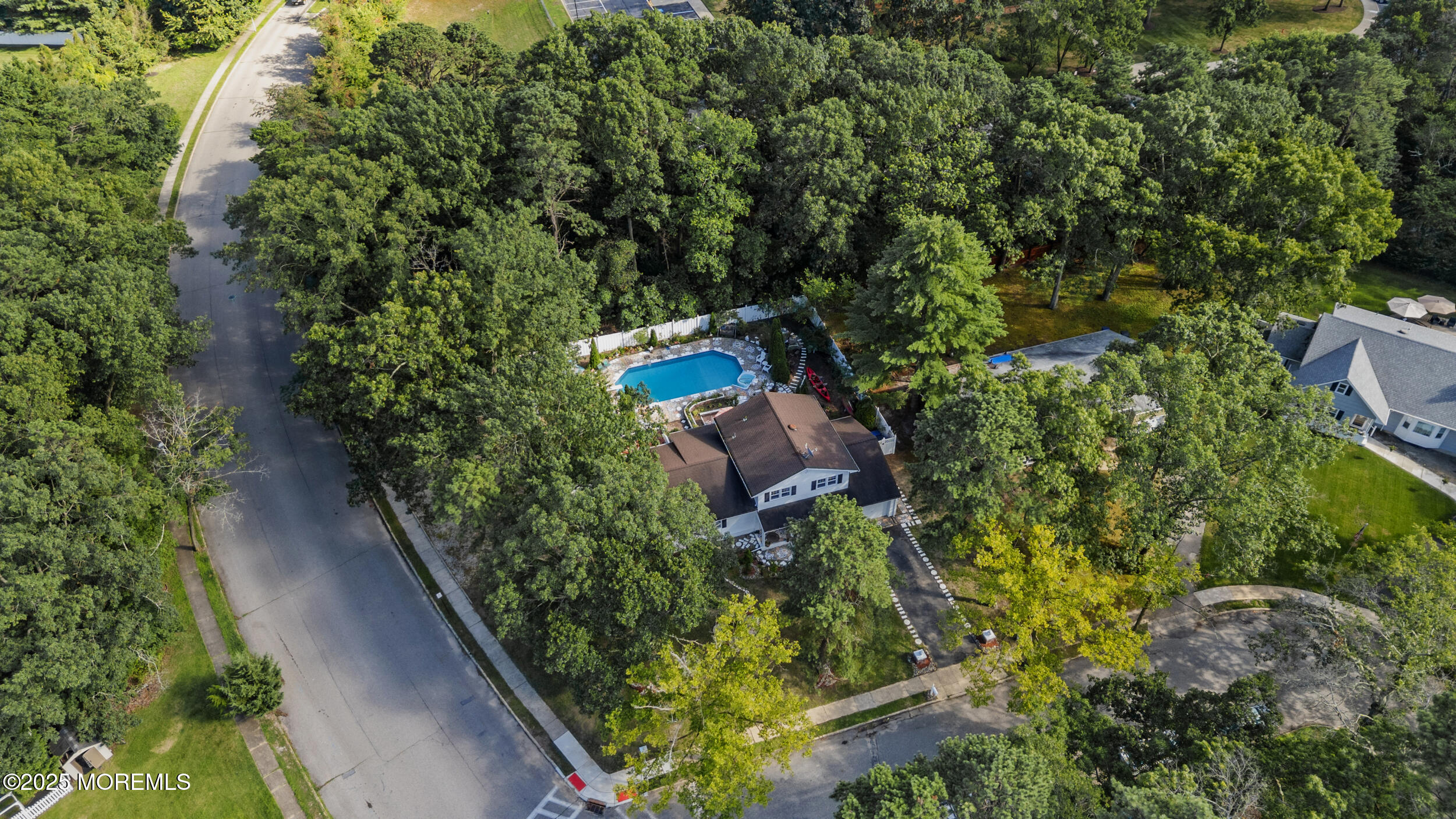 27 Squire Court Image 3