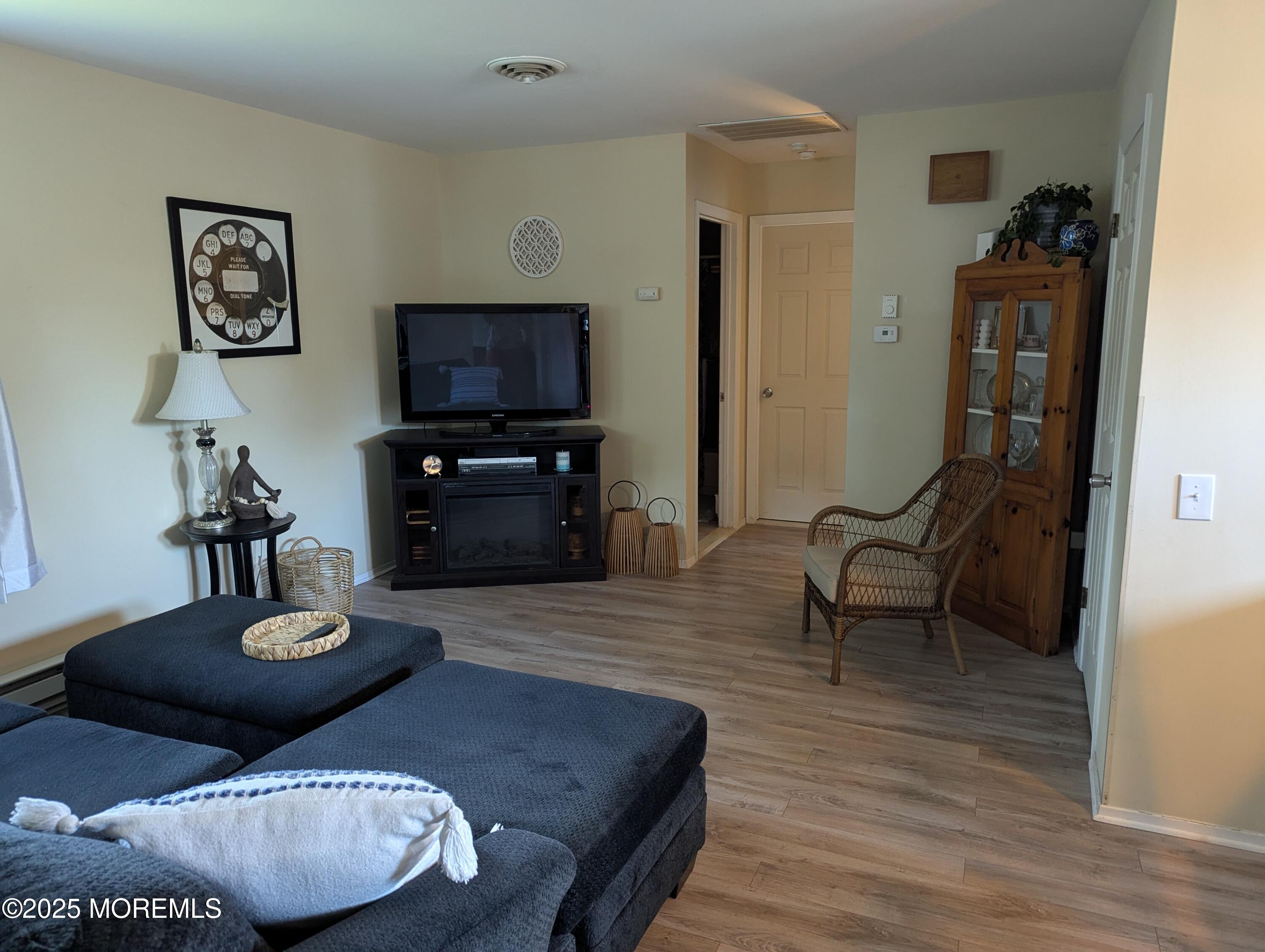 29B Easton Drive Image 5