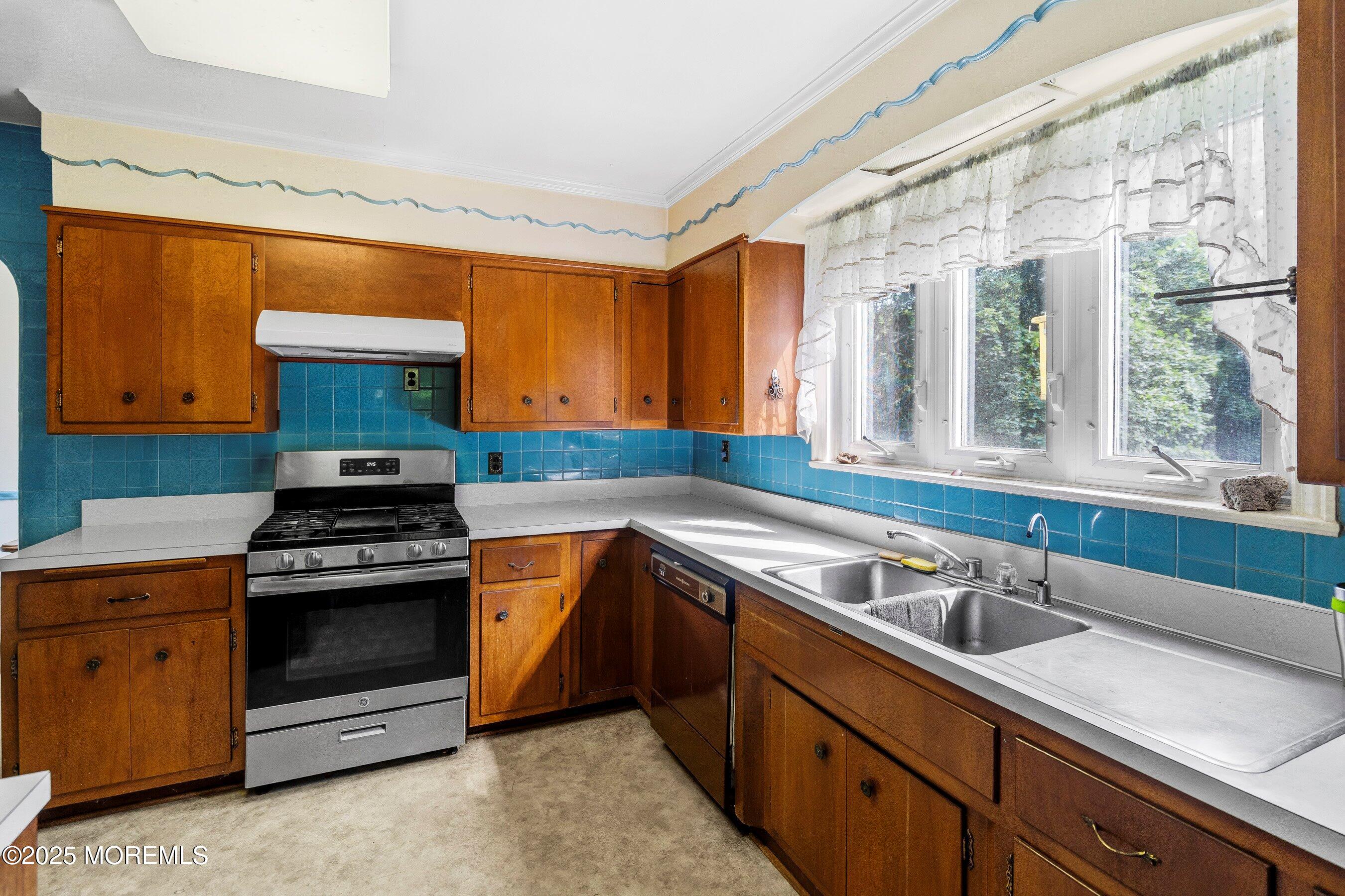 47 Court Street, Freehold, NJ, 07728 image 11