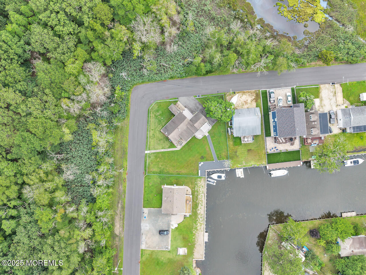 18 Beacon Drive Image 5