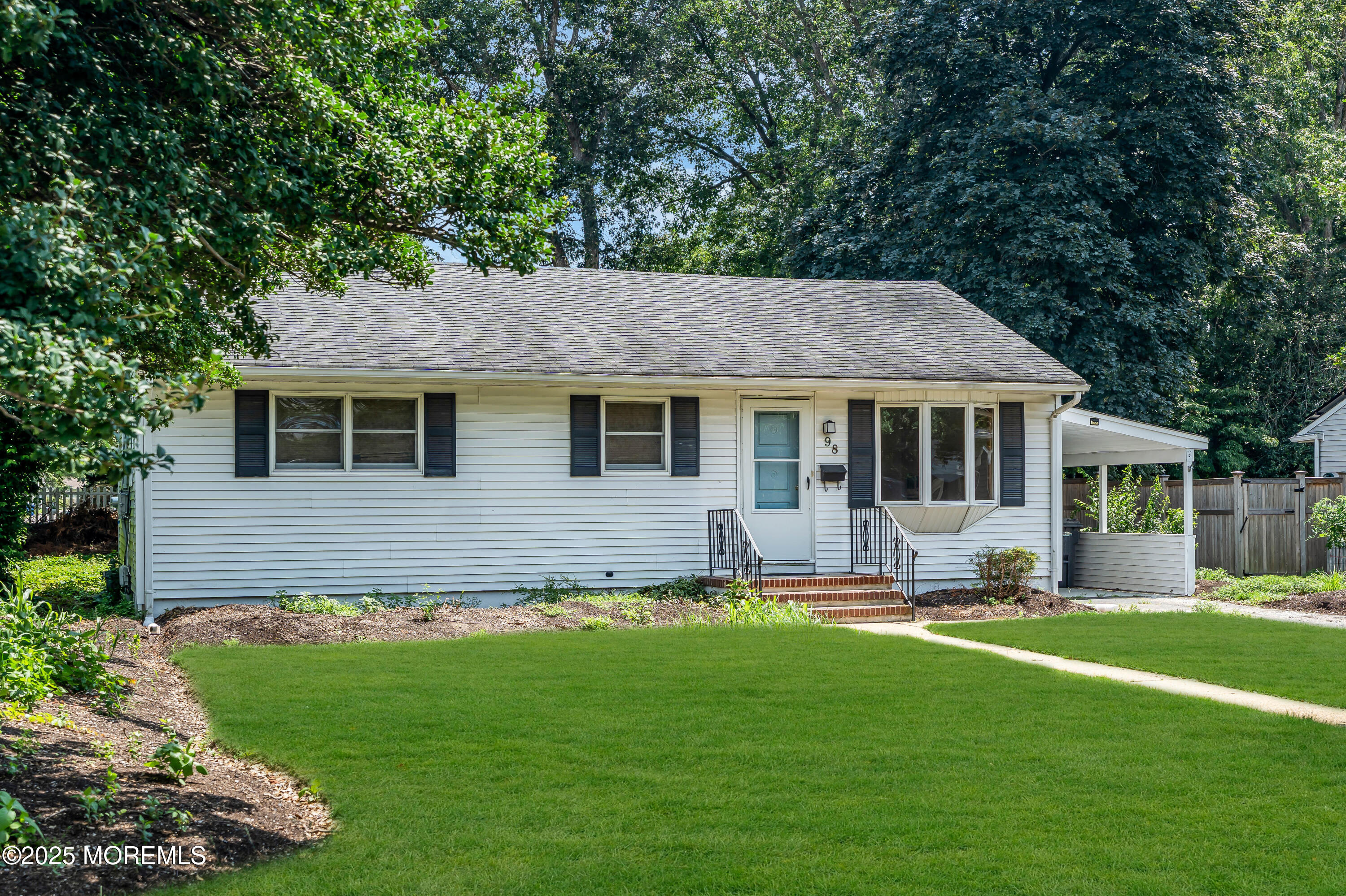 98 Fairacres Drive, Toms River, NJ, 08753