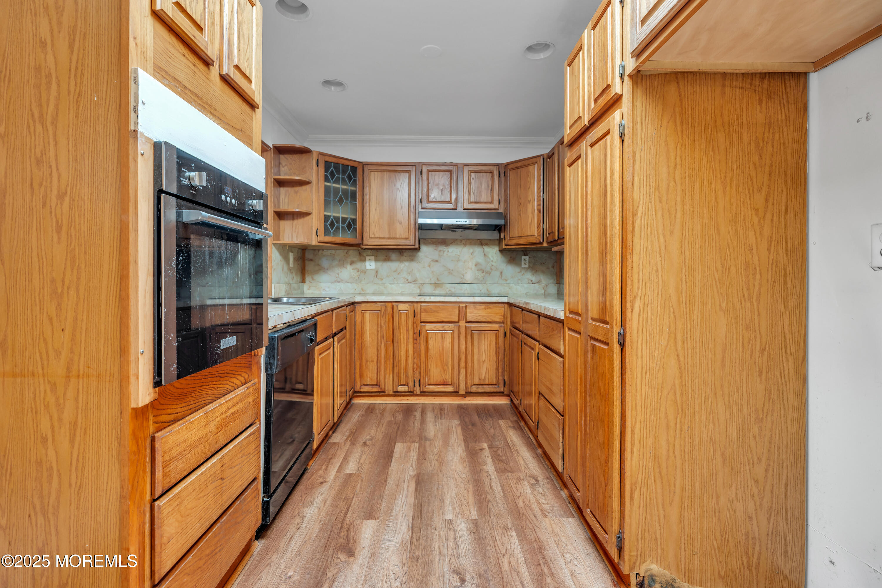 98 Fairacres Drive Image 5