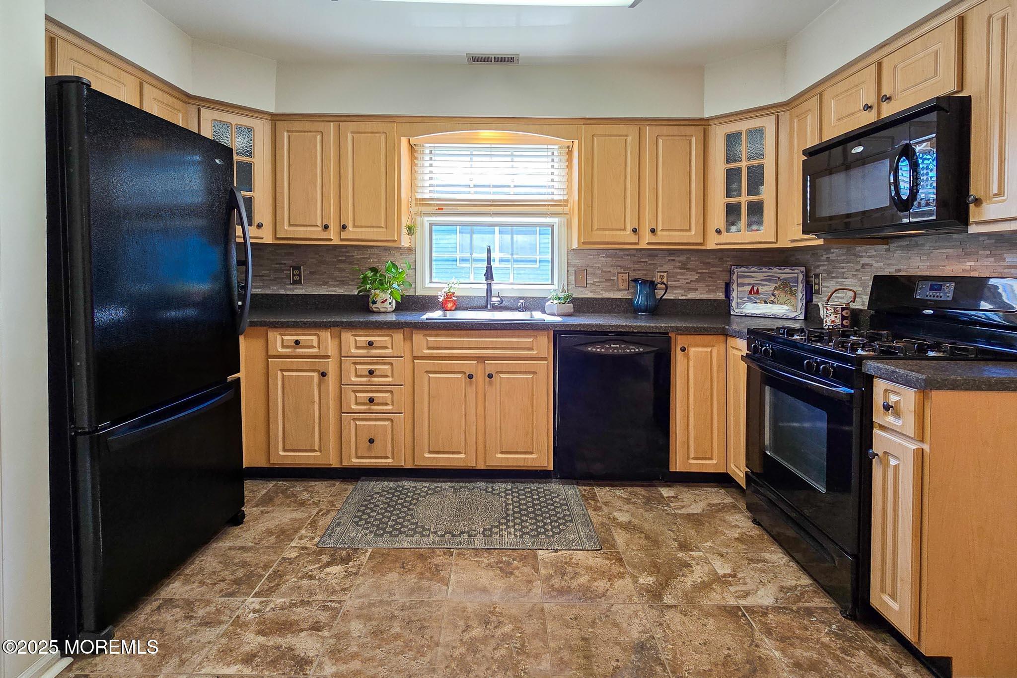 1393 Gleniffer Hill Road, Toms River, NJ, 08755 image 19