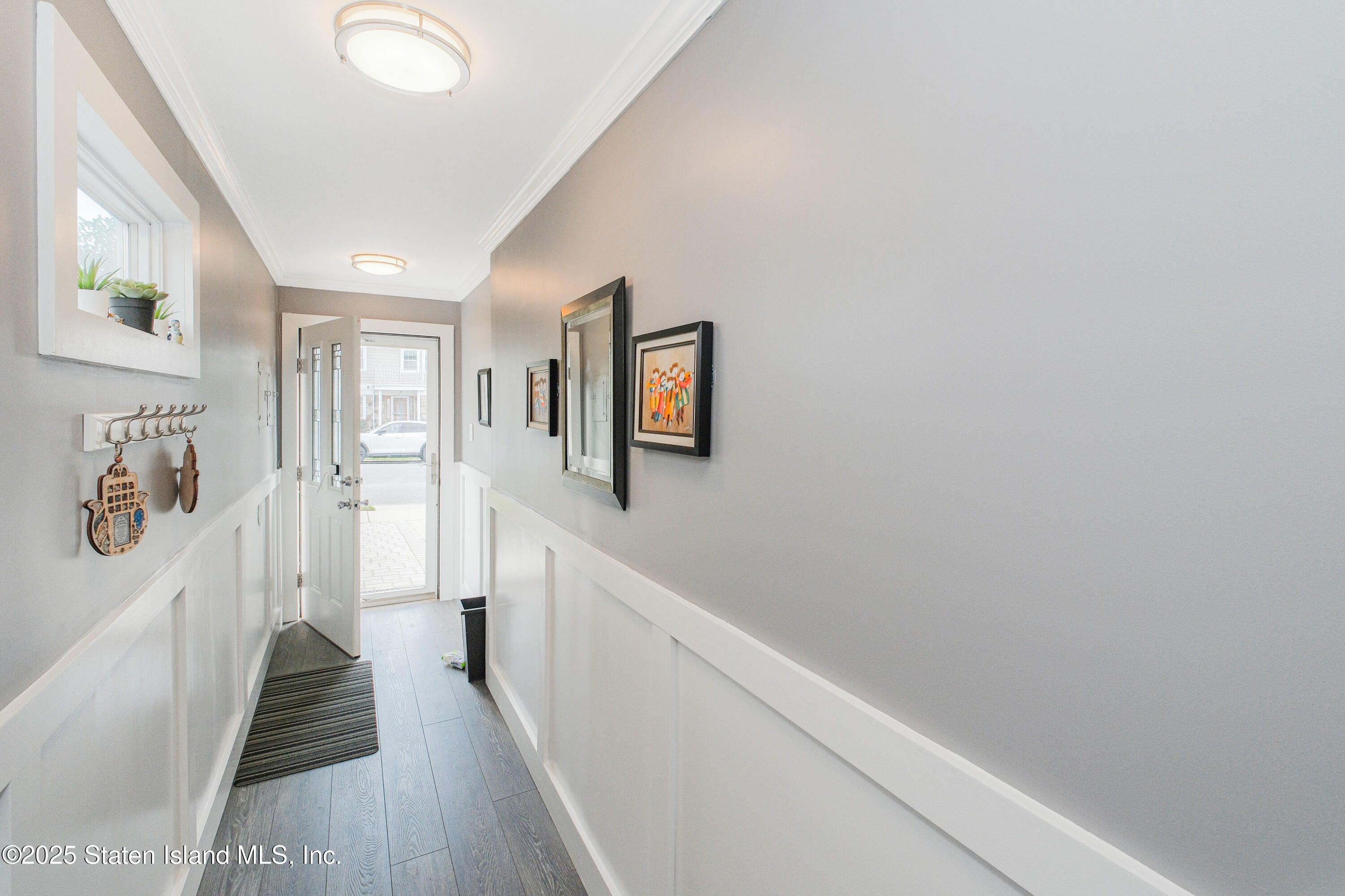 619 Klondike Avenue Image 4