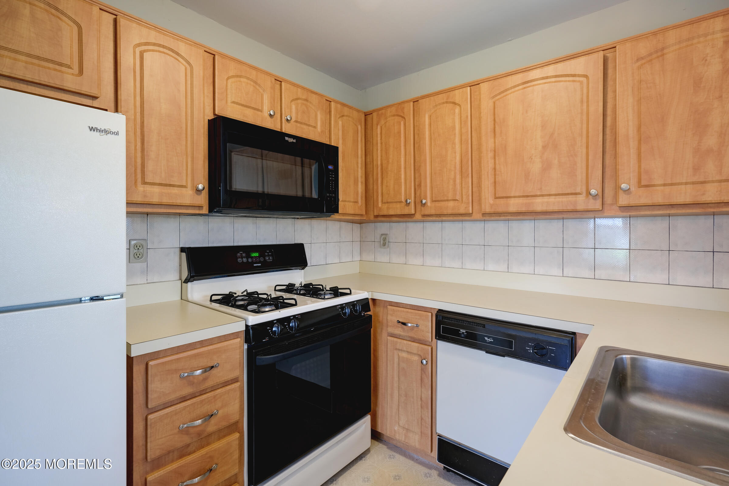 12 Terrier Court, Tinton Falls, NJ, 07753 image 11