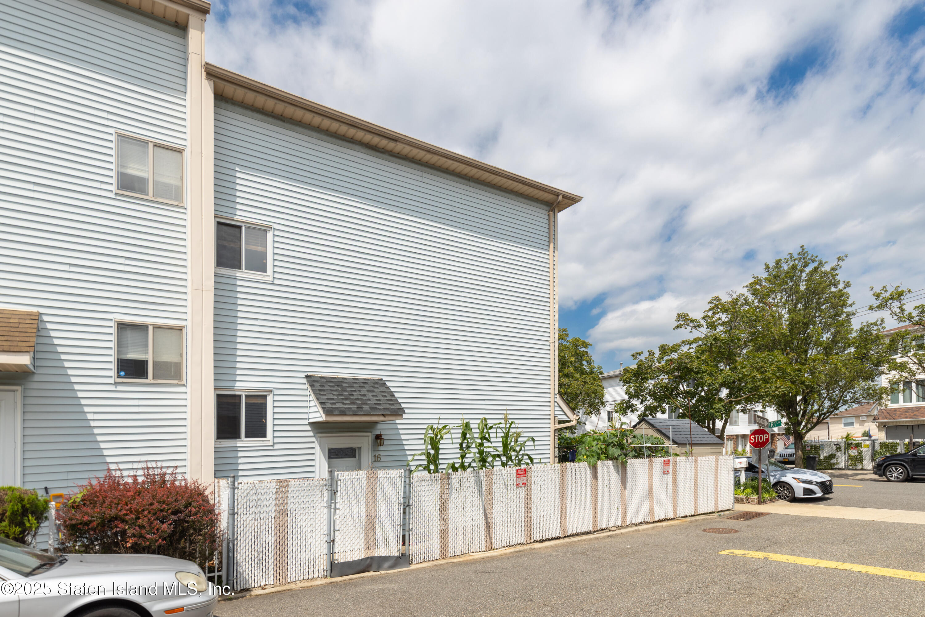 16 Wirt Lane Image 5