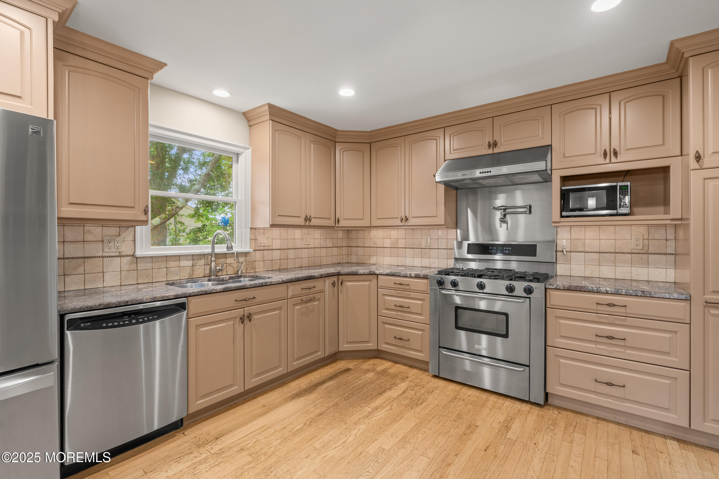 712 Carol Avenue, Oakhurst, NJ, 07755 image 6