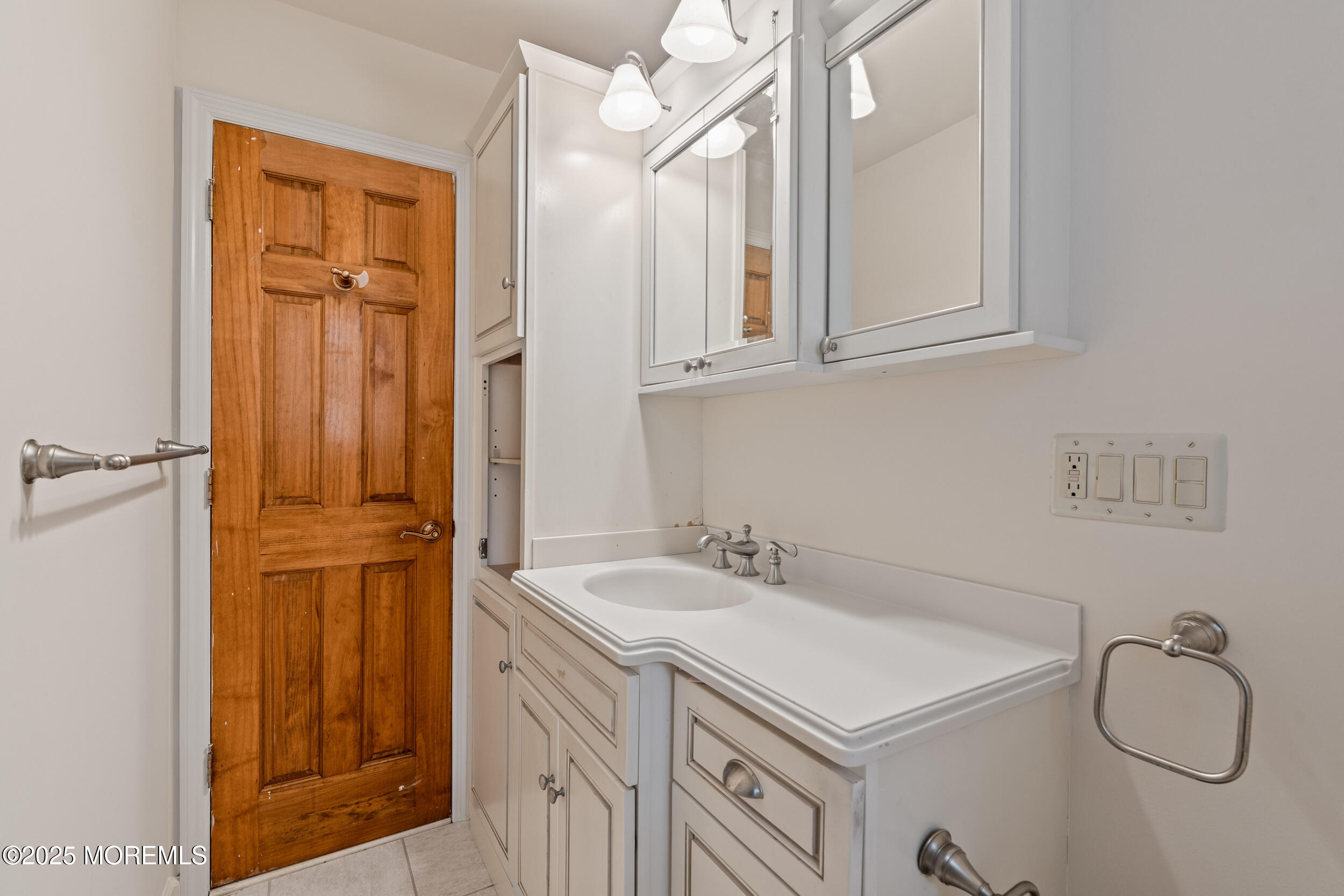 712 Carol Avenue, Oakhurst, NJ, 07755 image 12